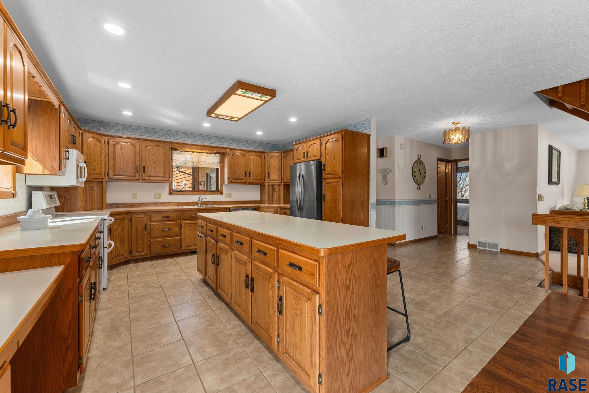 48064 259th St Street, Brandon, South Dakota image 2