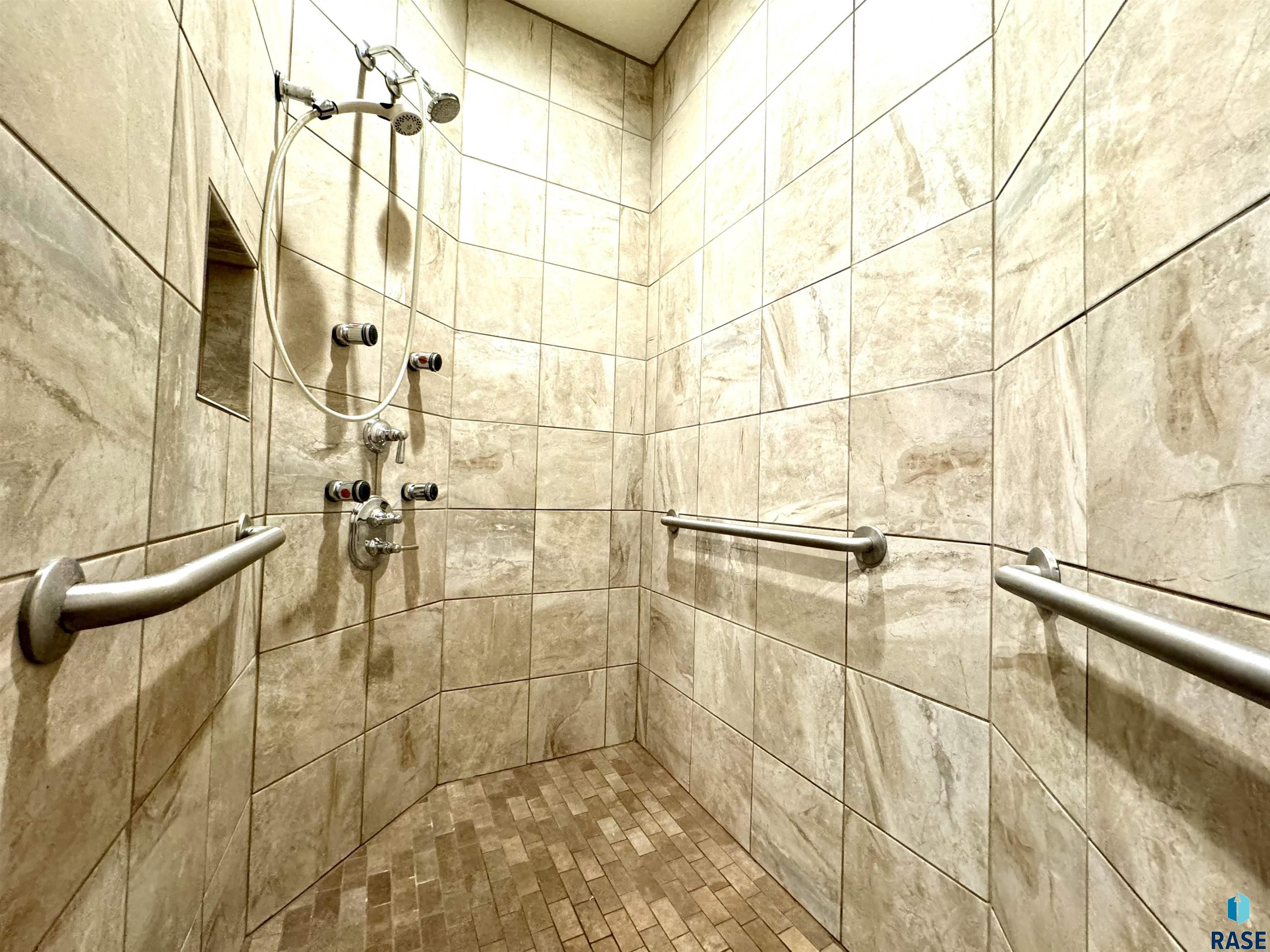 1502 Summit Ln Lane, Yankton, New Jersey image 15