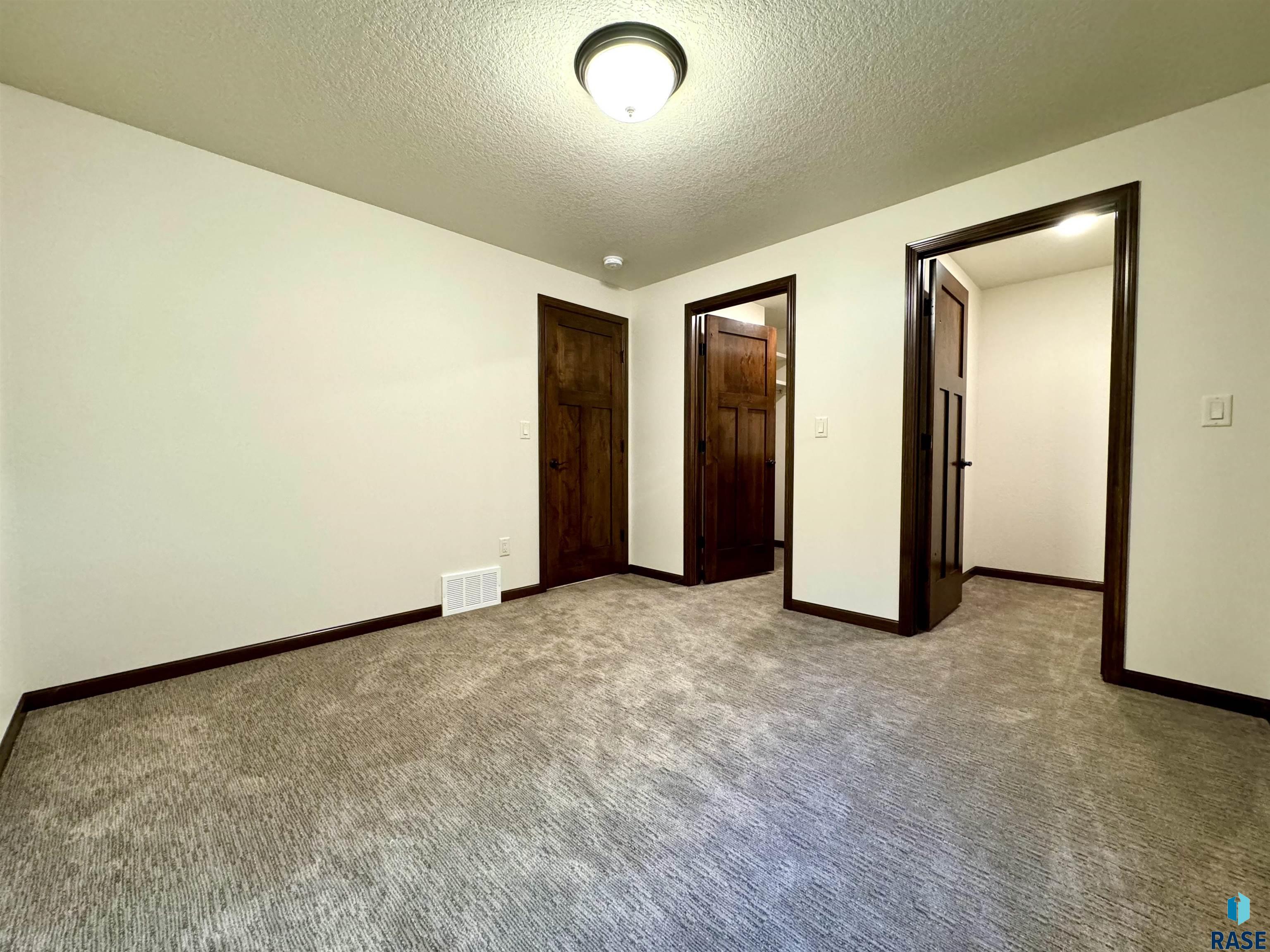 1502 Summit Ln Lane, Yankton, New Jersey image 24