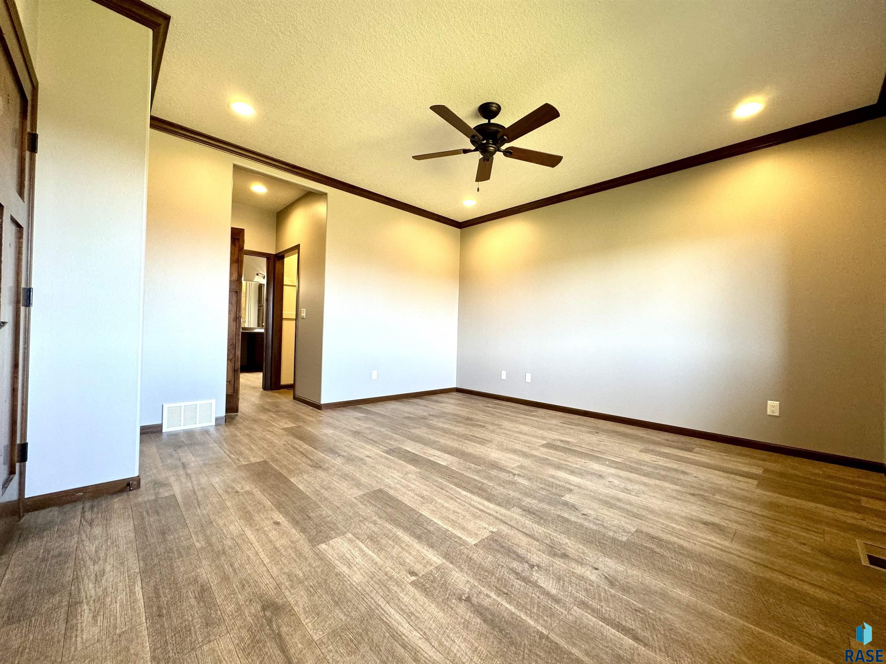 1502 Summit Ln Lane, Yankton, New Jersey image 12
