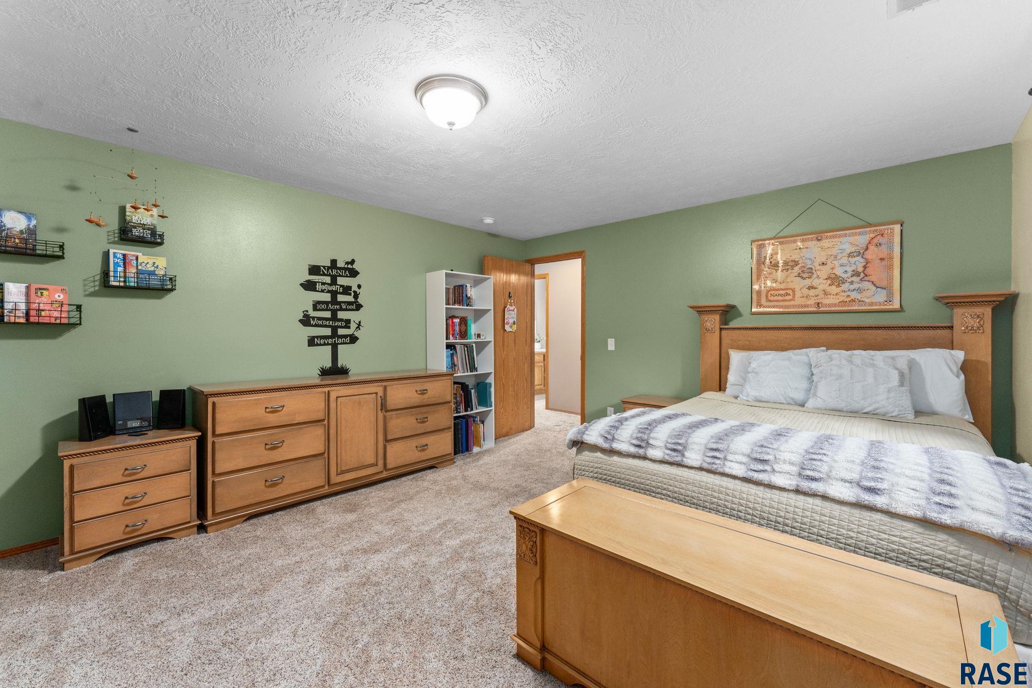 7721 W Ione St Street, Sioux Falls, South Dakota image 41