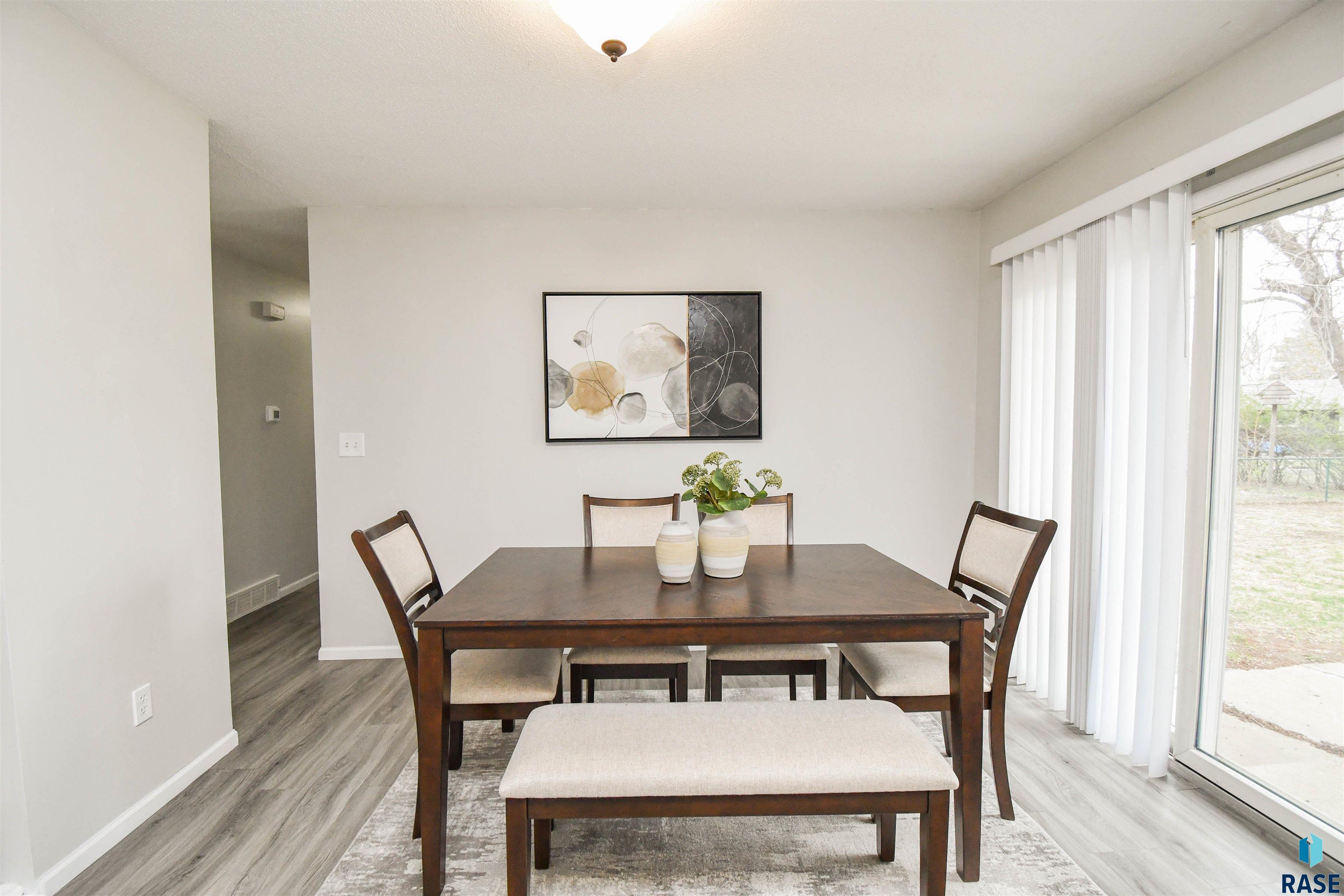 6109 W 58th St Street, Sioux Falls, New Jersey image 3