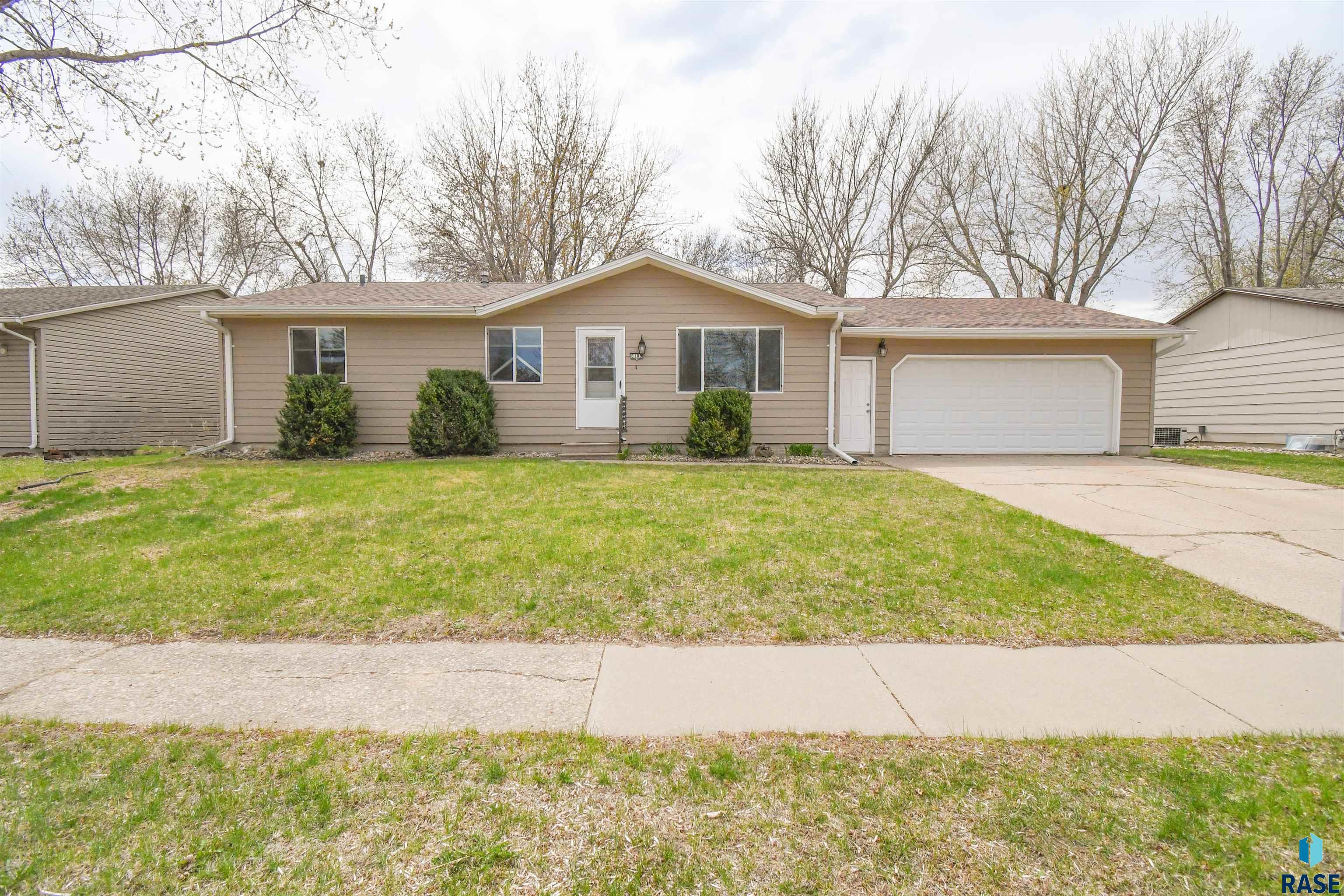 6109 W 58th St Street, Sioux Falls, New Jersey image 1
