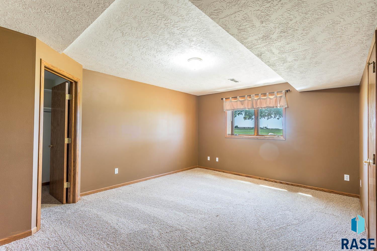 26871 469th Ave Avenue #79, Sioux Falls, South Dakota image 29