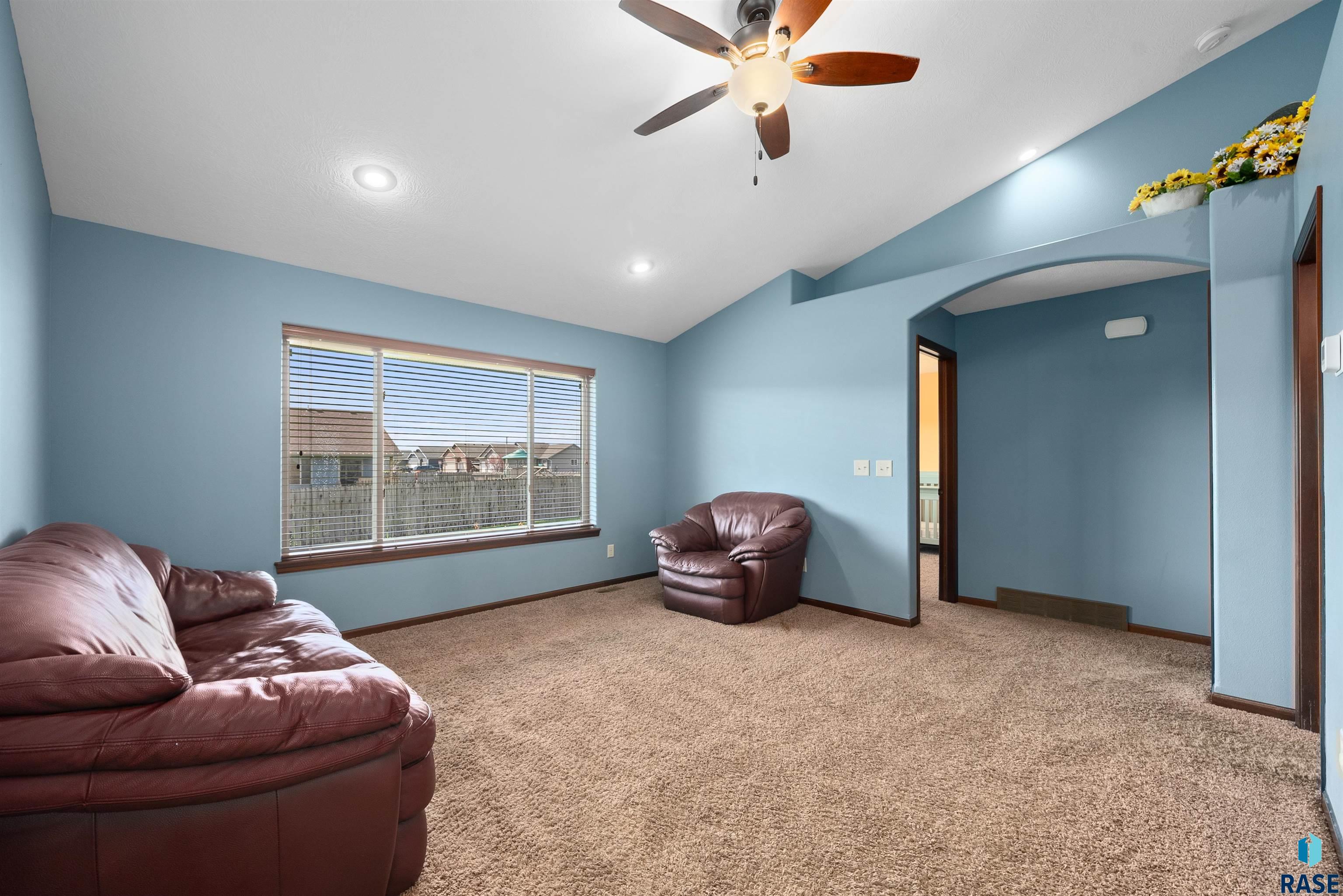 435 Macey Ave Avenue, Harrisburg, New Jersey image 5