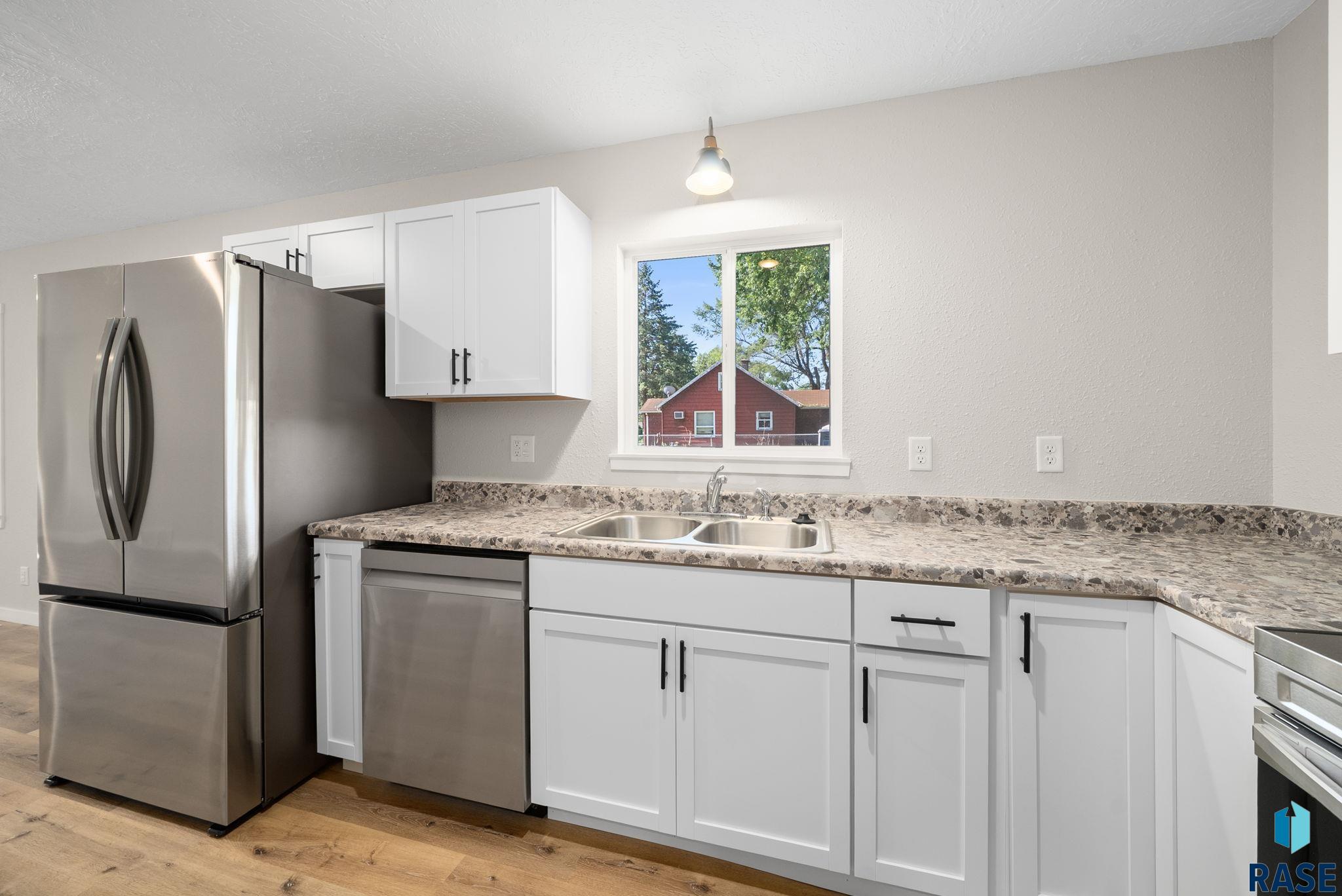 Sioux Falls, South Dakota 57103, United States, 2 Bedrooms Bedrooms, ,1 BathroomBathrooms,Residential,Active,164867