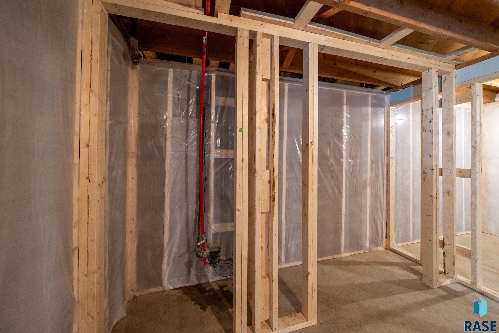 Sioux Falls, South Dakota 57103, United States, 2 Bedrooms Bedrooms, ,1 BathroomBathrooms,Residential,Active,164867