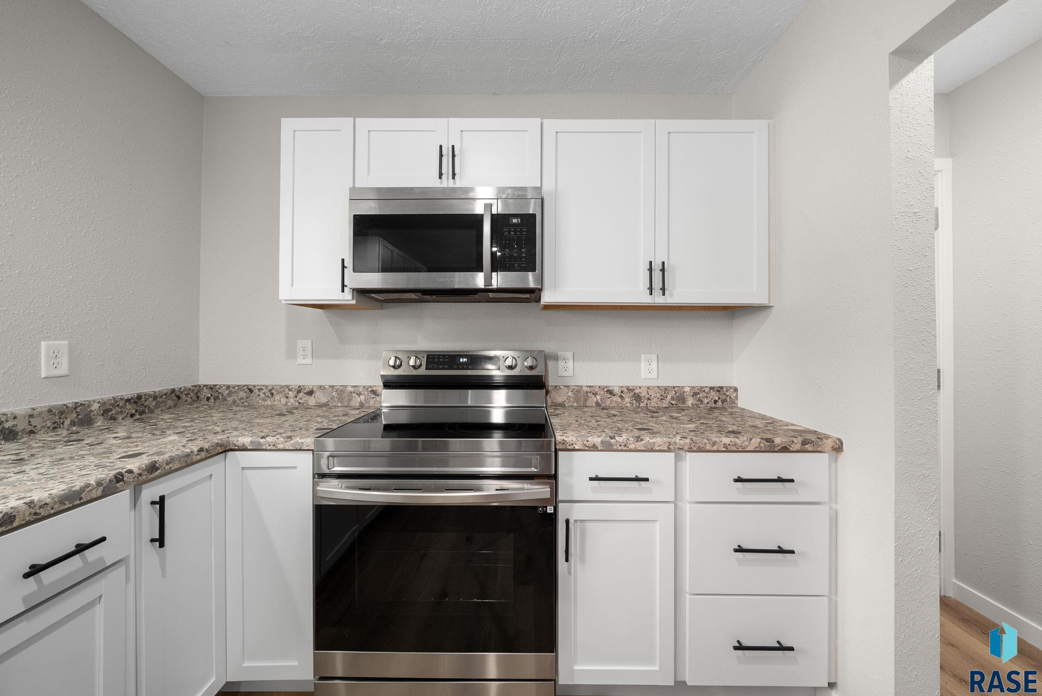 Sioux Falls, South Dakota 57103, United States, 2 Bedrooms Bedrooms, ,1 BathroomBathrooms,Residential,Active,164867