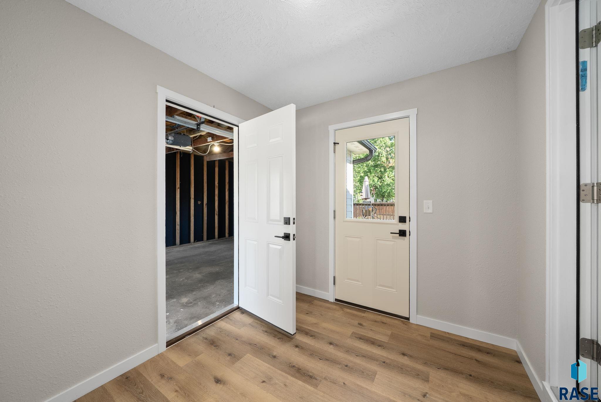 Sioux Falls, South Dakota 57103, United States, 2 Bedrooms Bedrooms, ,1 BathroomBathrooms,Residential,Active,164867