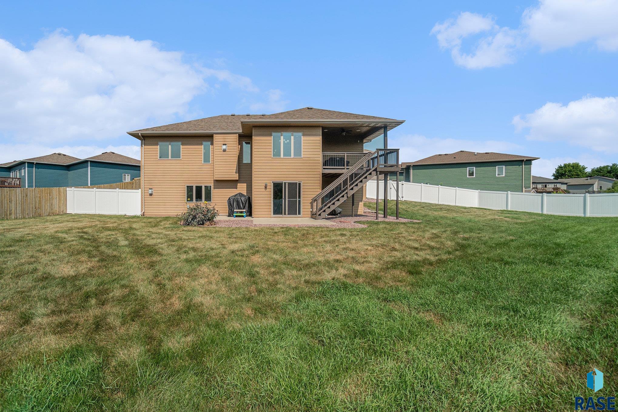 305 S Columbia Cir Circle, Harrisburg, South Dakota image 46