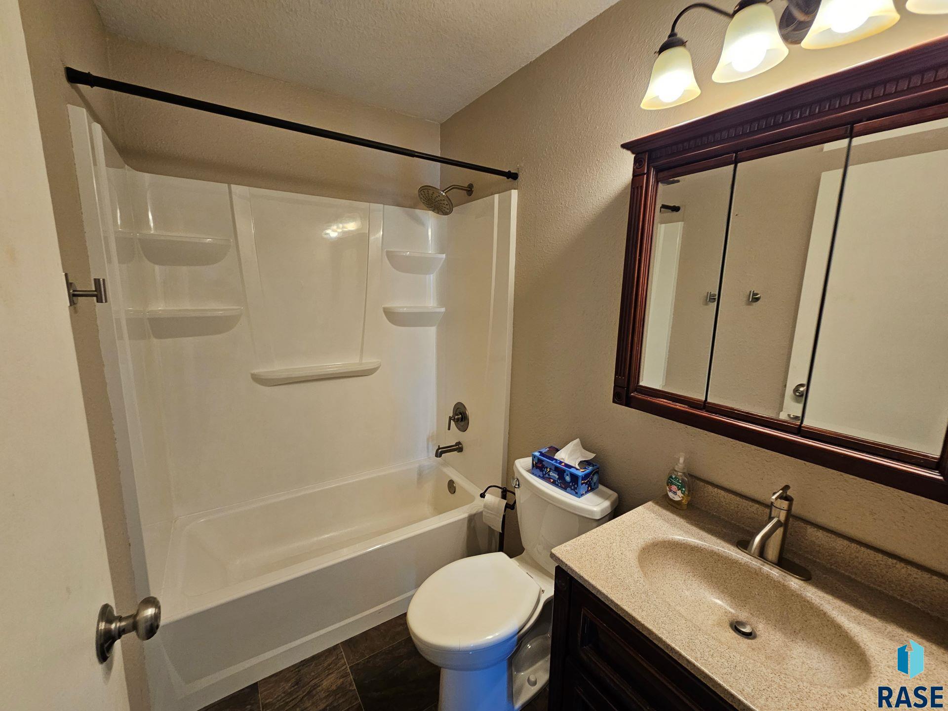 126 Santee Trl Trail, Brookings, South Dakota image 13