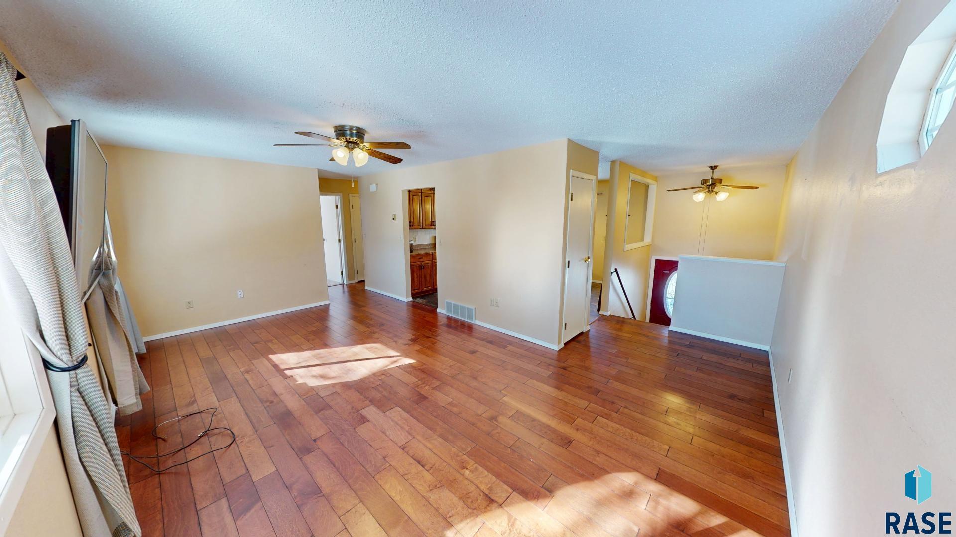 126 Santee Trl Trail, Brookings, South Dakota image 3