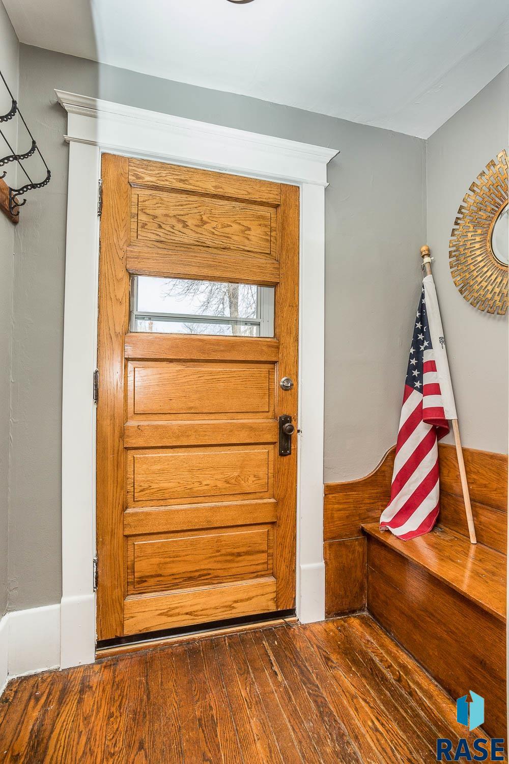 221 W 23rd St Street, Sioux Falls, New Jersey image 3