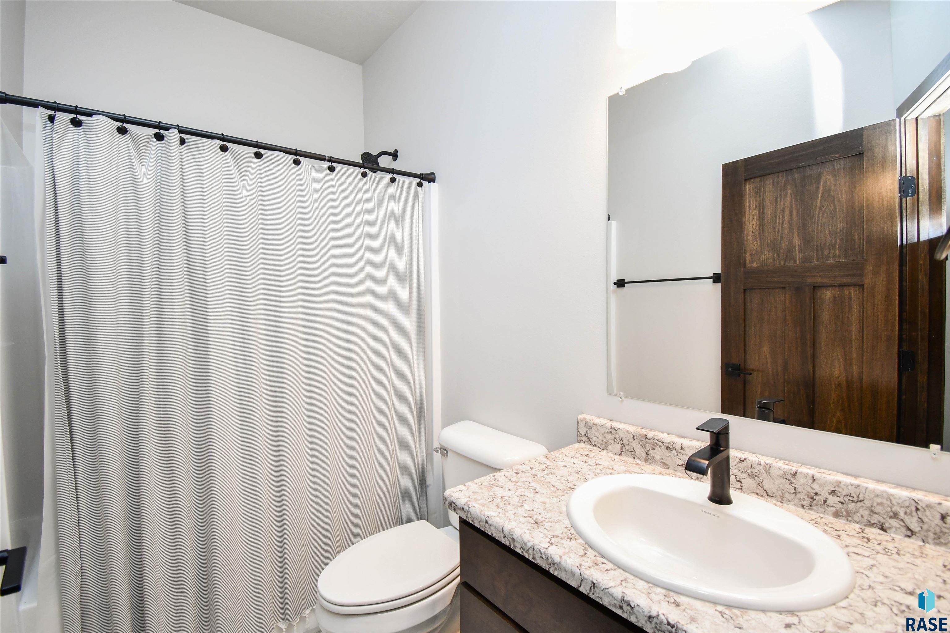 2904 S Broek Dr Drive, Sioux Falls, South Dakota image 9
