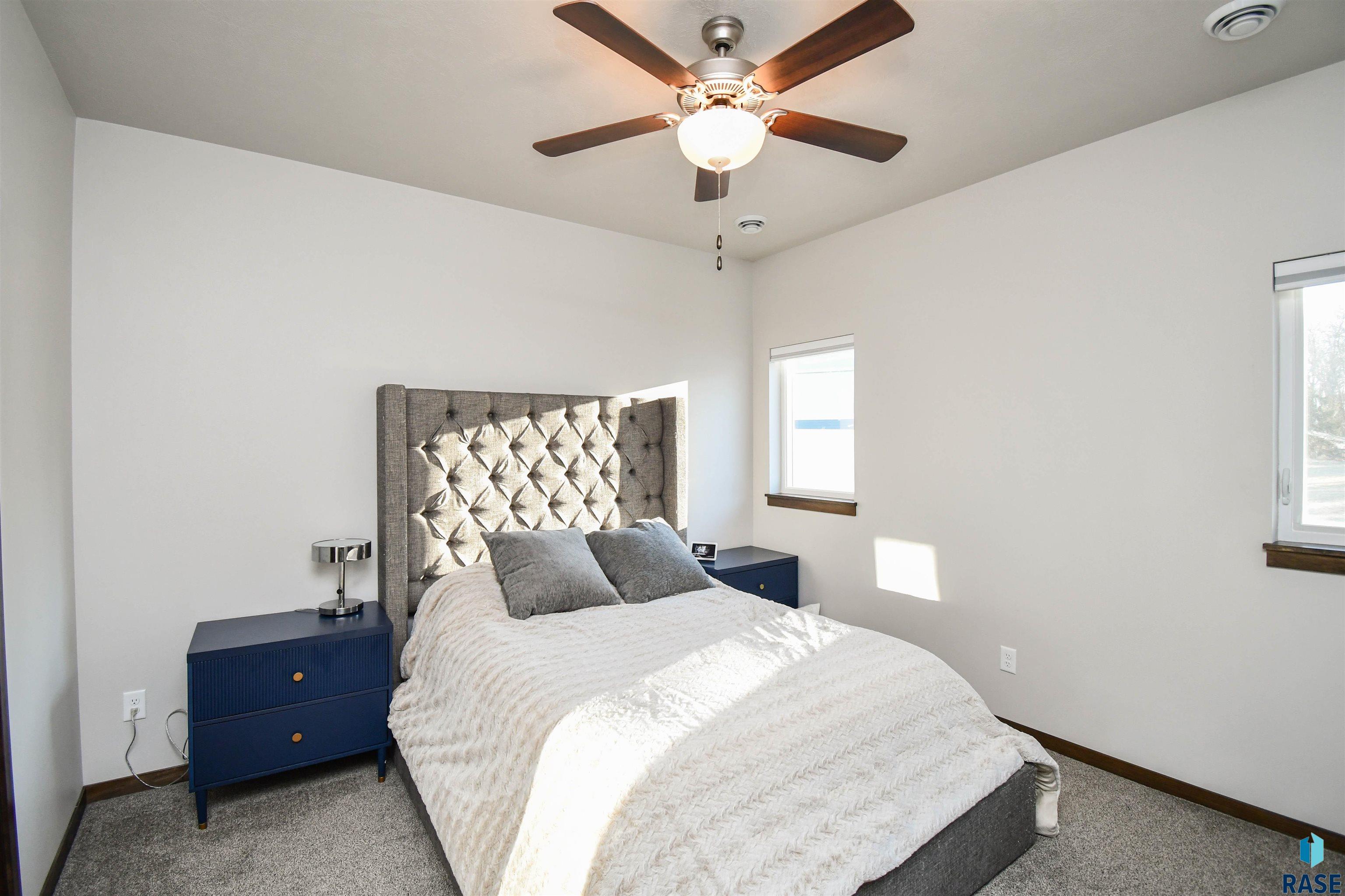 2904 S Broek Dr Drive, Sioux Falls, South Dakota image 6