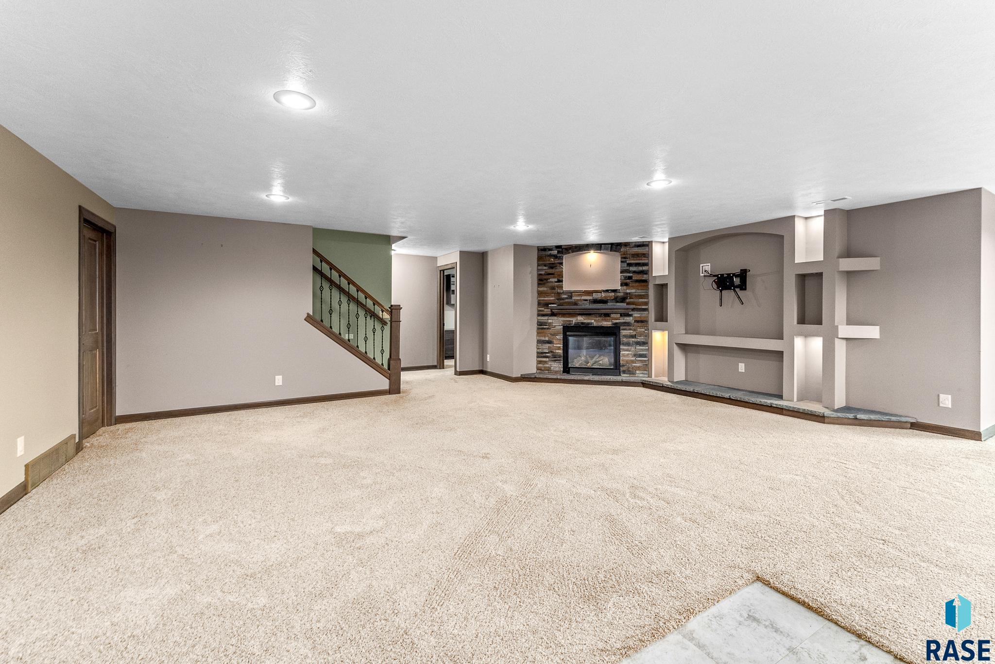 48286 Arrowhead Cir Circle, Canton, South Dakota image 17