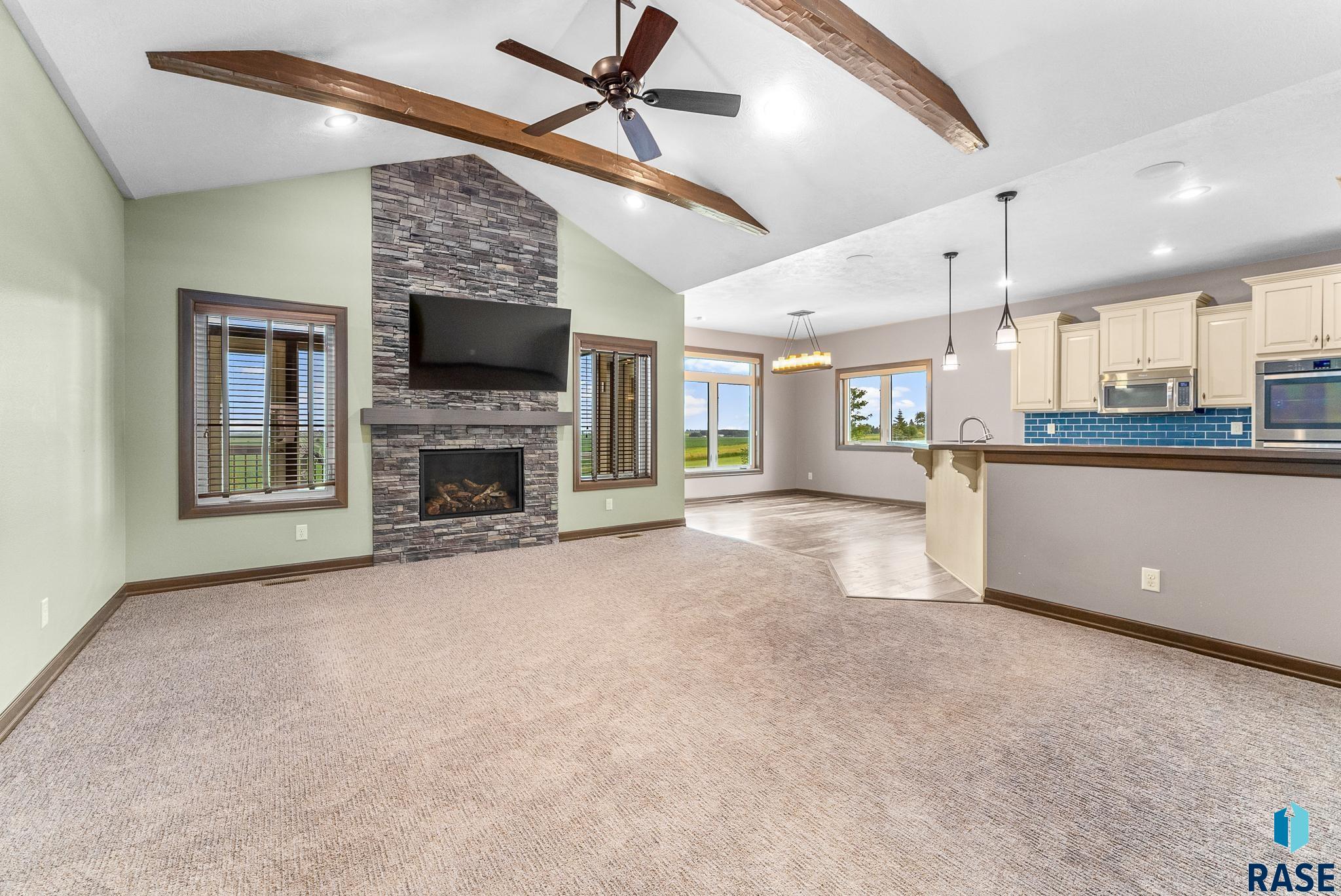 48286 Arrowhead Cir Circle, Canton, South Dakota image 2