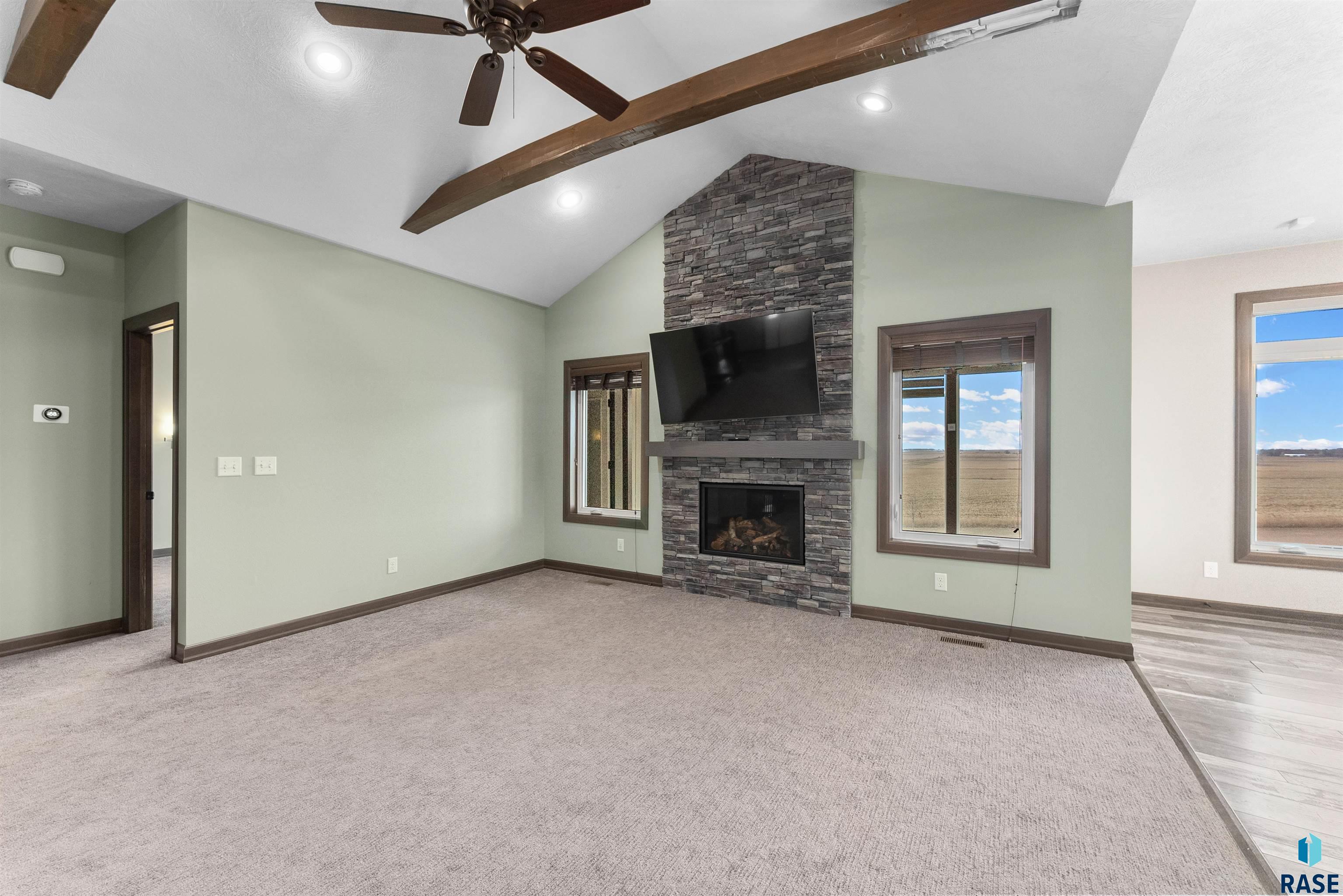 48286 Arrowhead Cir Circle, Canton, South Dakota image 4