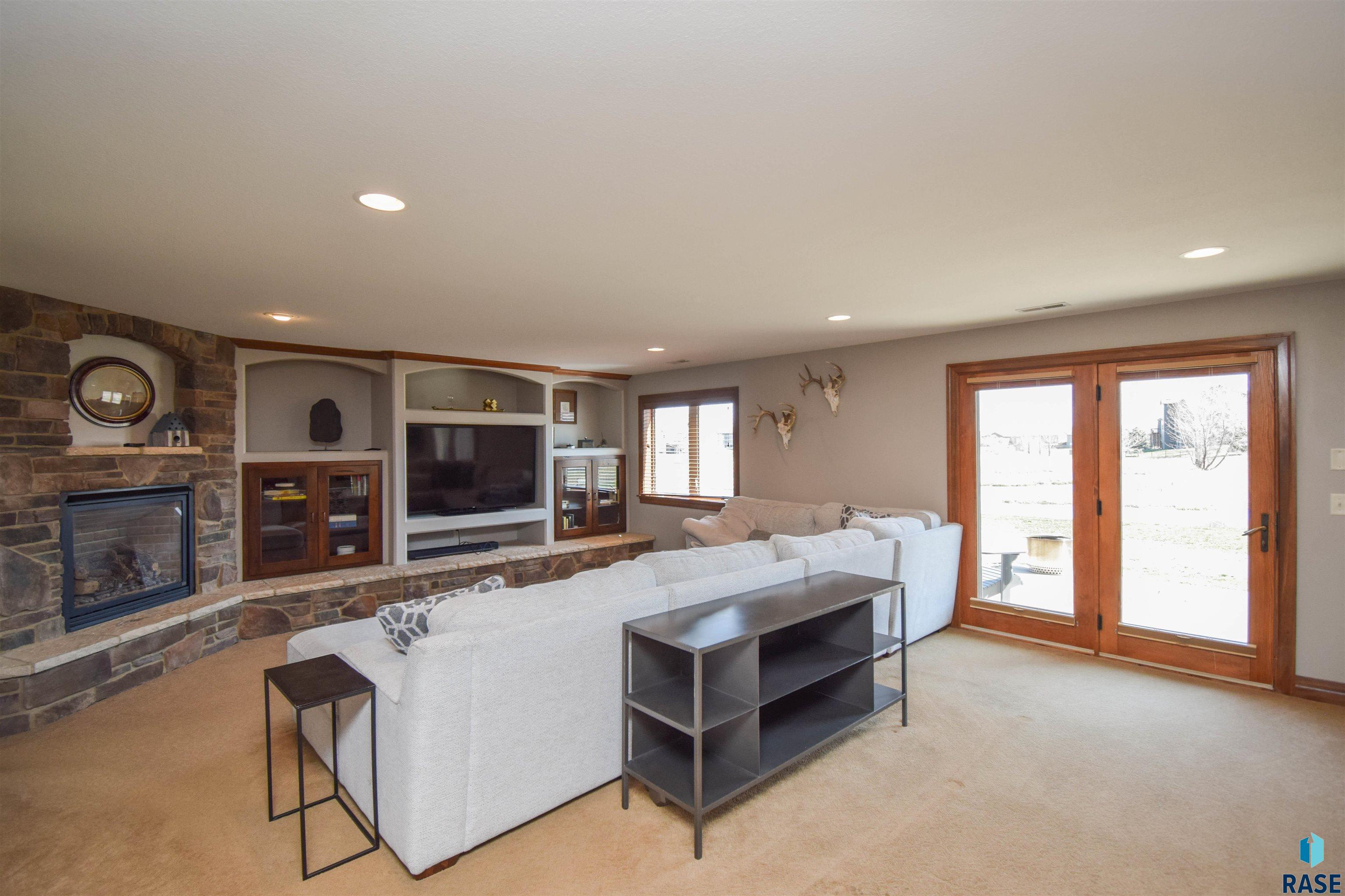 2204 S Silverthorne Ave Avenue, Sioux Falls, New Jersey image 39