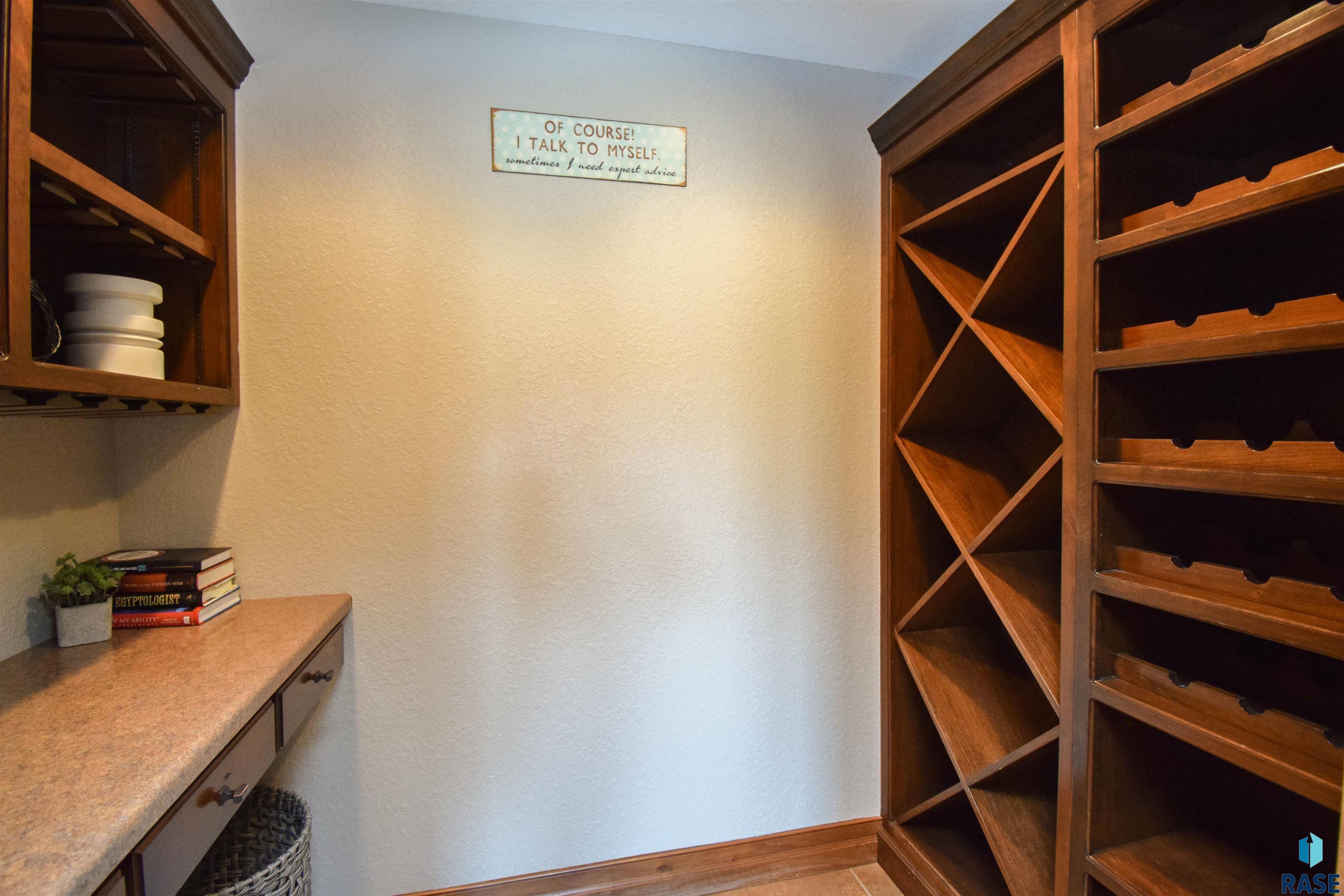 2204 S Silverthorne Ave Avenue, Sioux Falls, New Jersey image 45