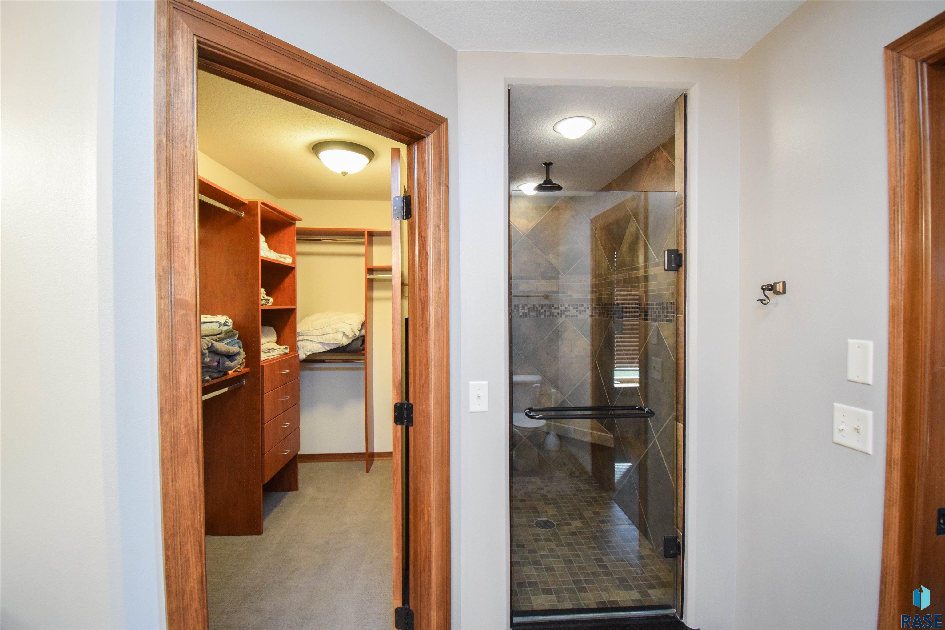 2204 S Silverthorne Ave Avenue, Sioux Falls, New Jersey image 27
