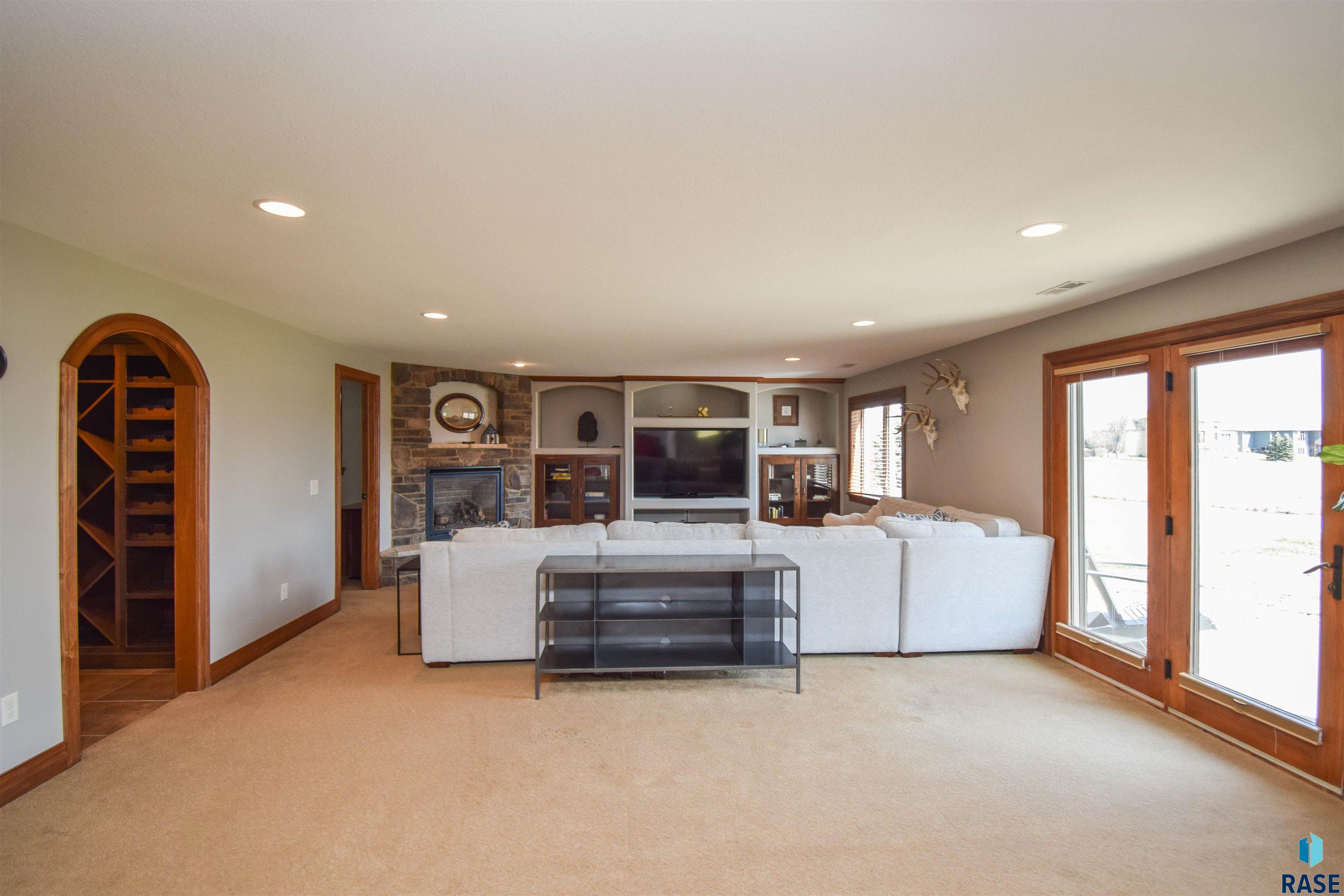2204 S Silverthorne Ave Avenue, Sioux Falls, New Jersey image 6