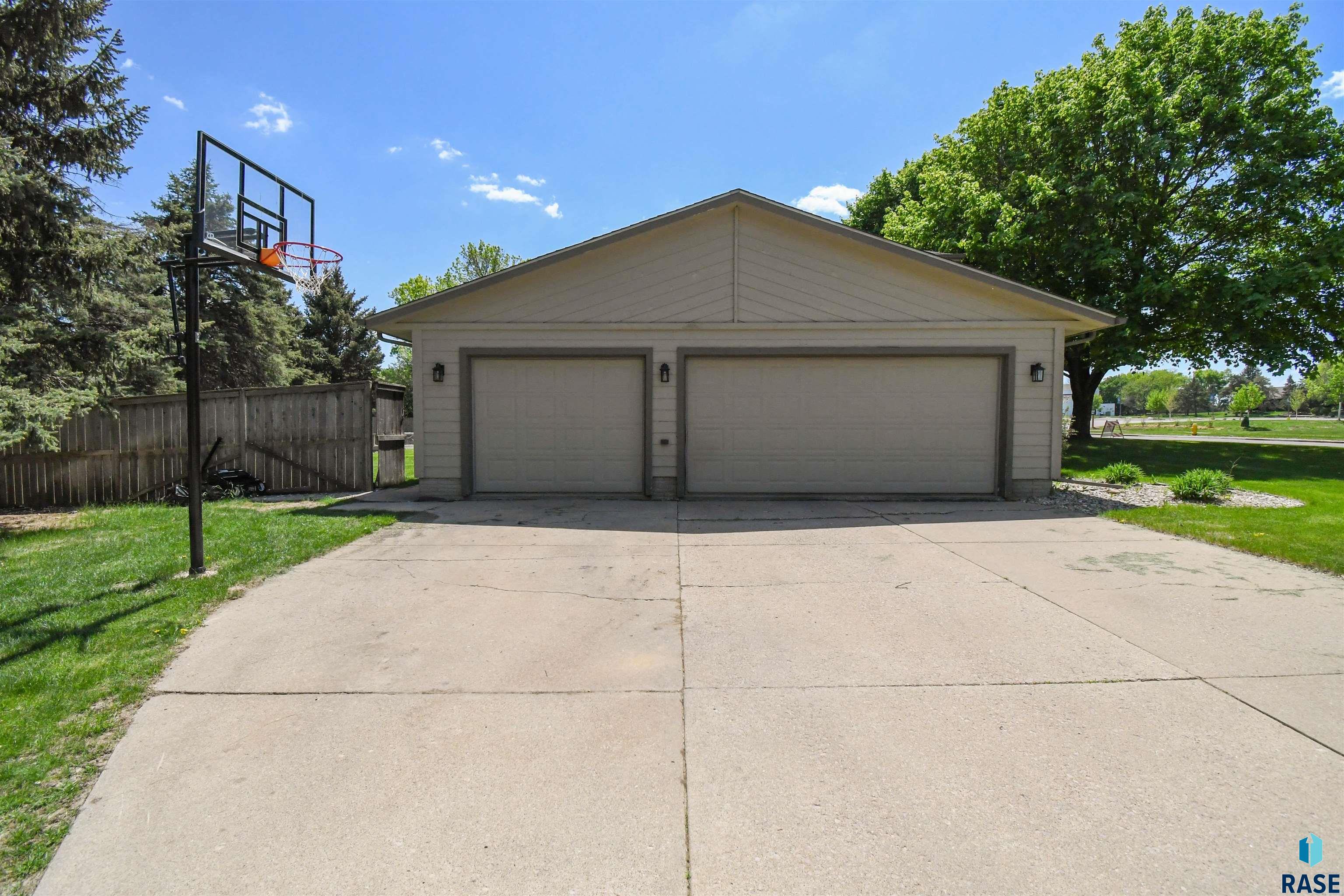 4600 S Harrington Ave Avenue, Sioux Falls, New Jersey image 4