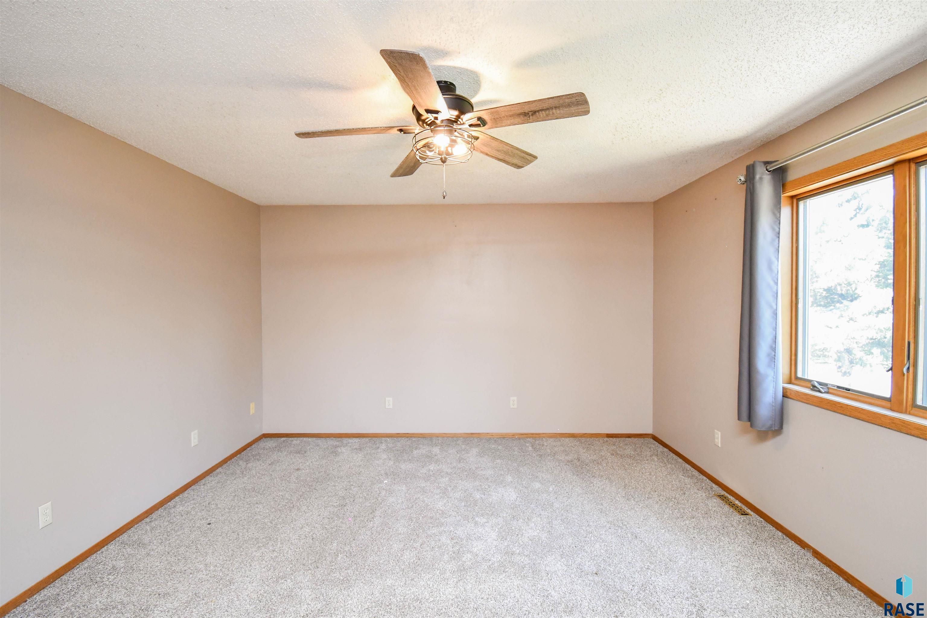 4600 S Harrington Ave Avenue, Sioux Falls, New Jersey image 20