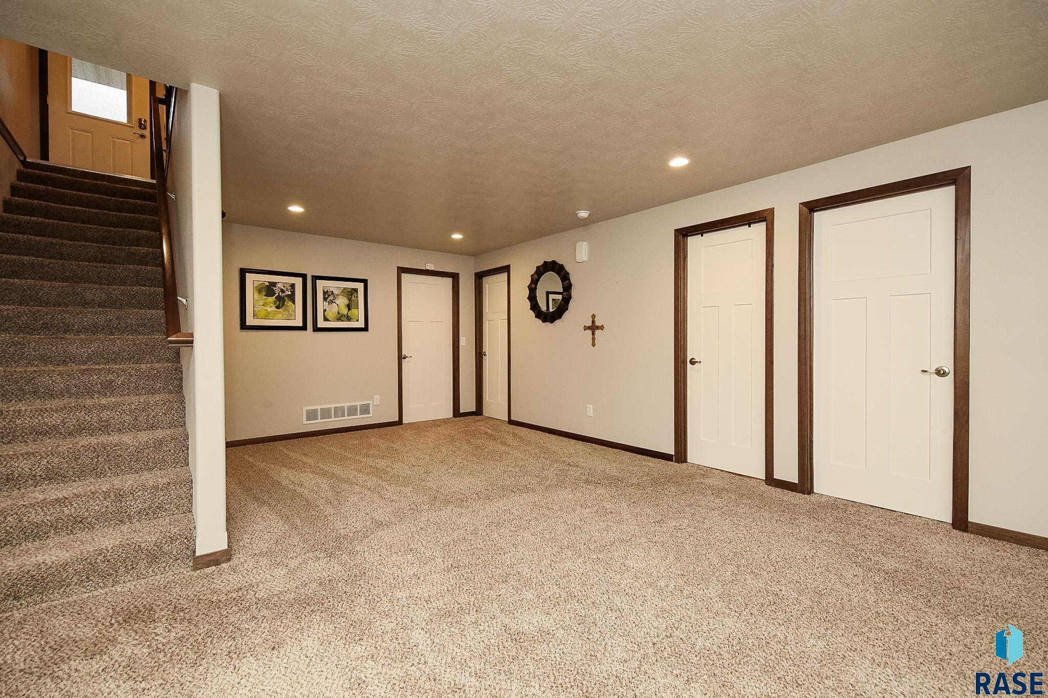 2720 E Sunburst Dr Drive, Brandon, South Dakota image 21