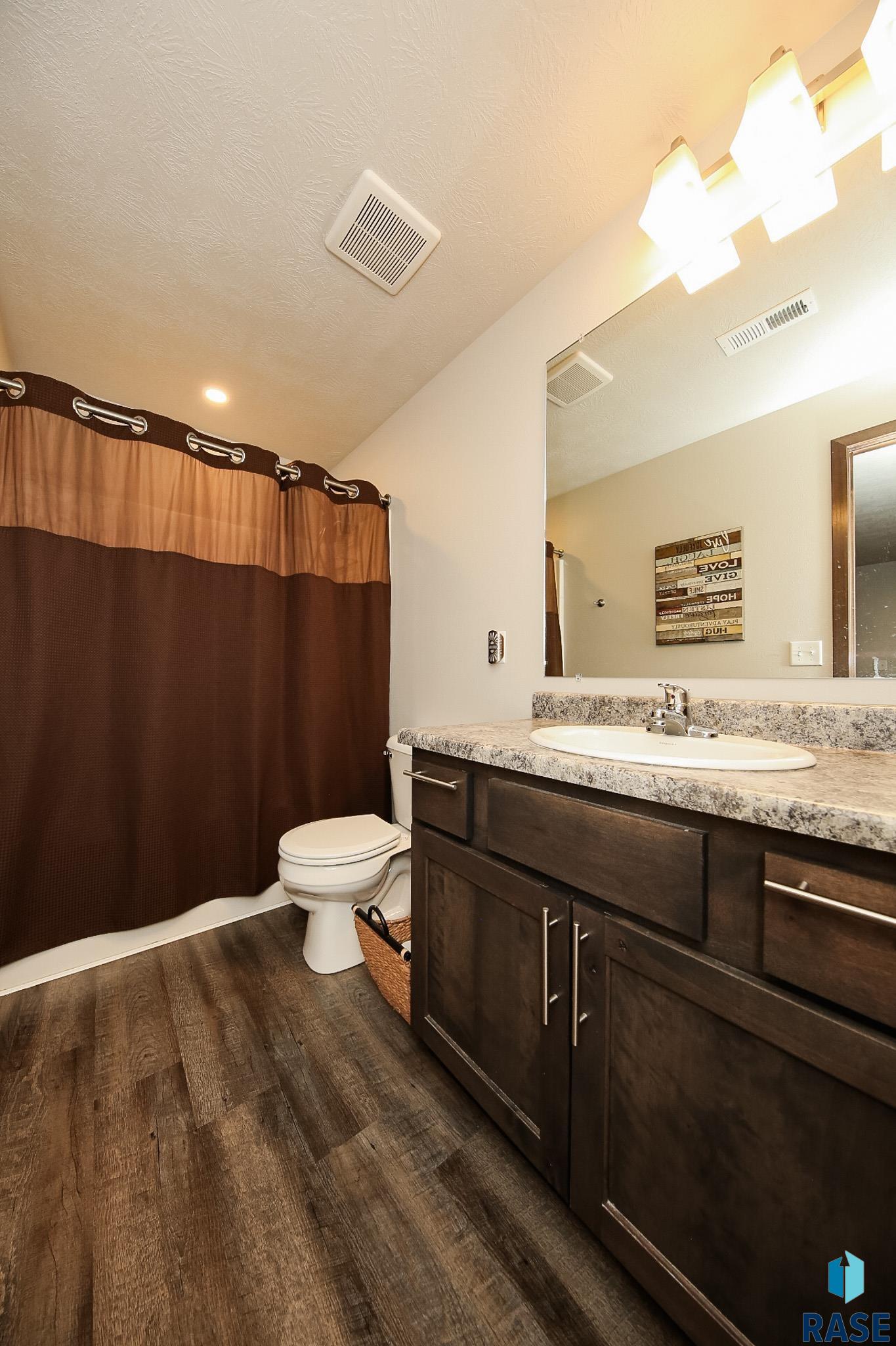 2720 E Sunburst Dr Drive, Brandon, South Dakota image 18
