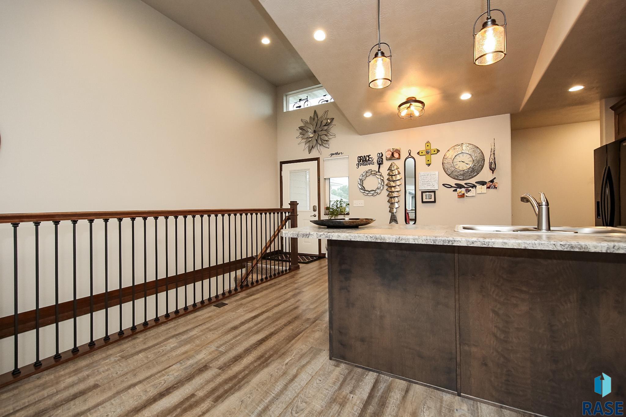 2720 E Sunburst Dr Drive, Brandon, South Dakota image 11