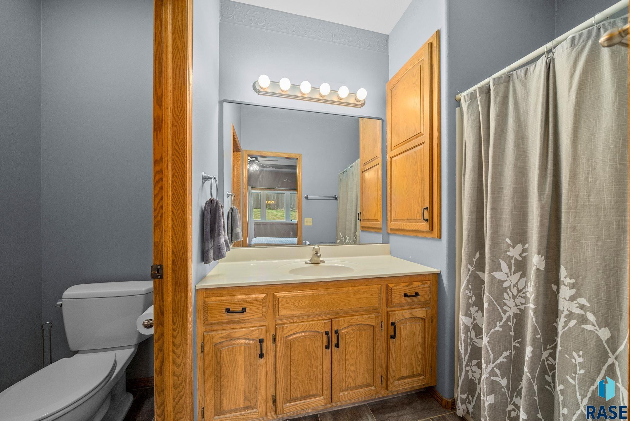5215 E Belmont St Street, Sioux Falls, New Jersey image 13