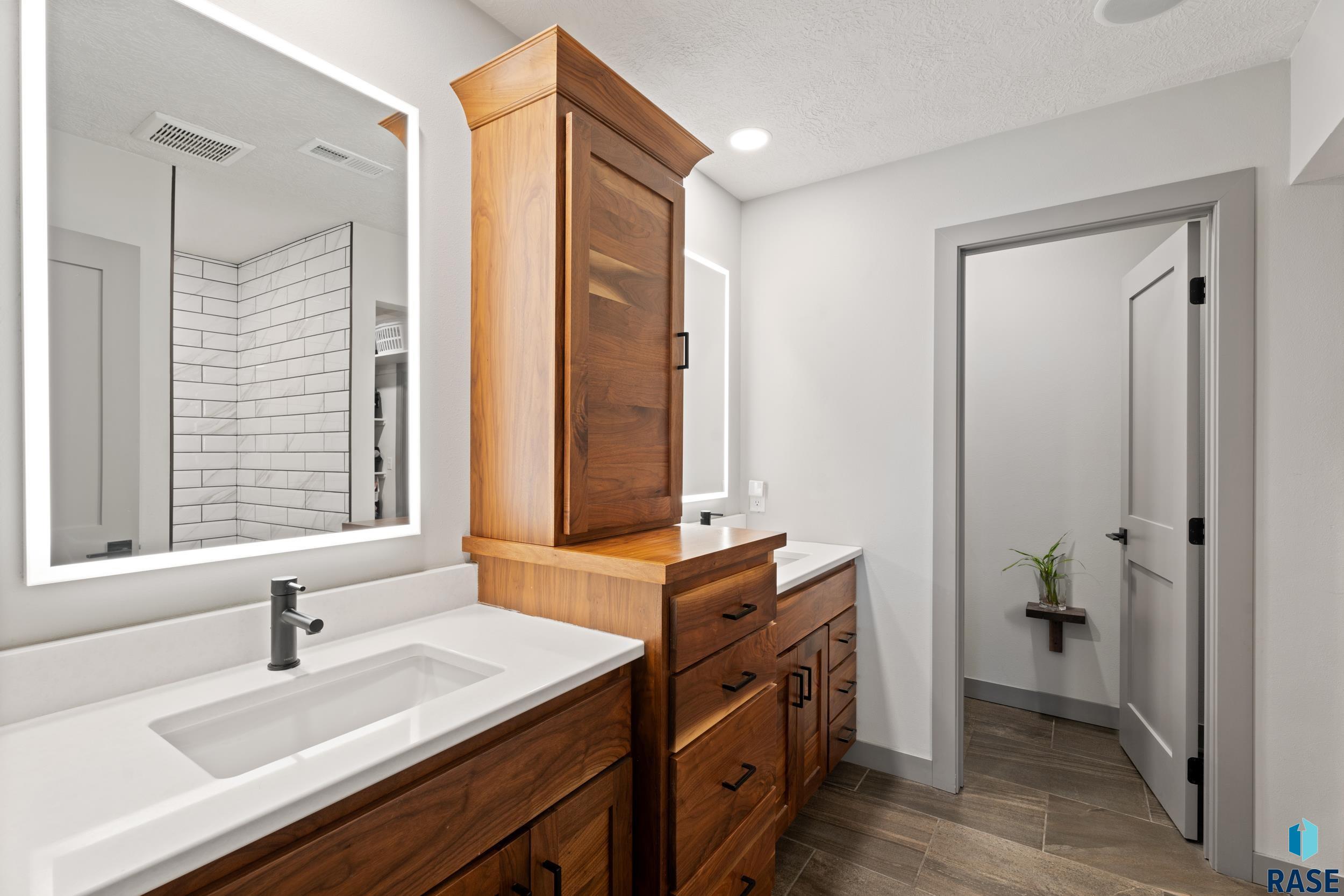8118 W 42nd St Street, Sioux Falls, New Jersey image 31