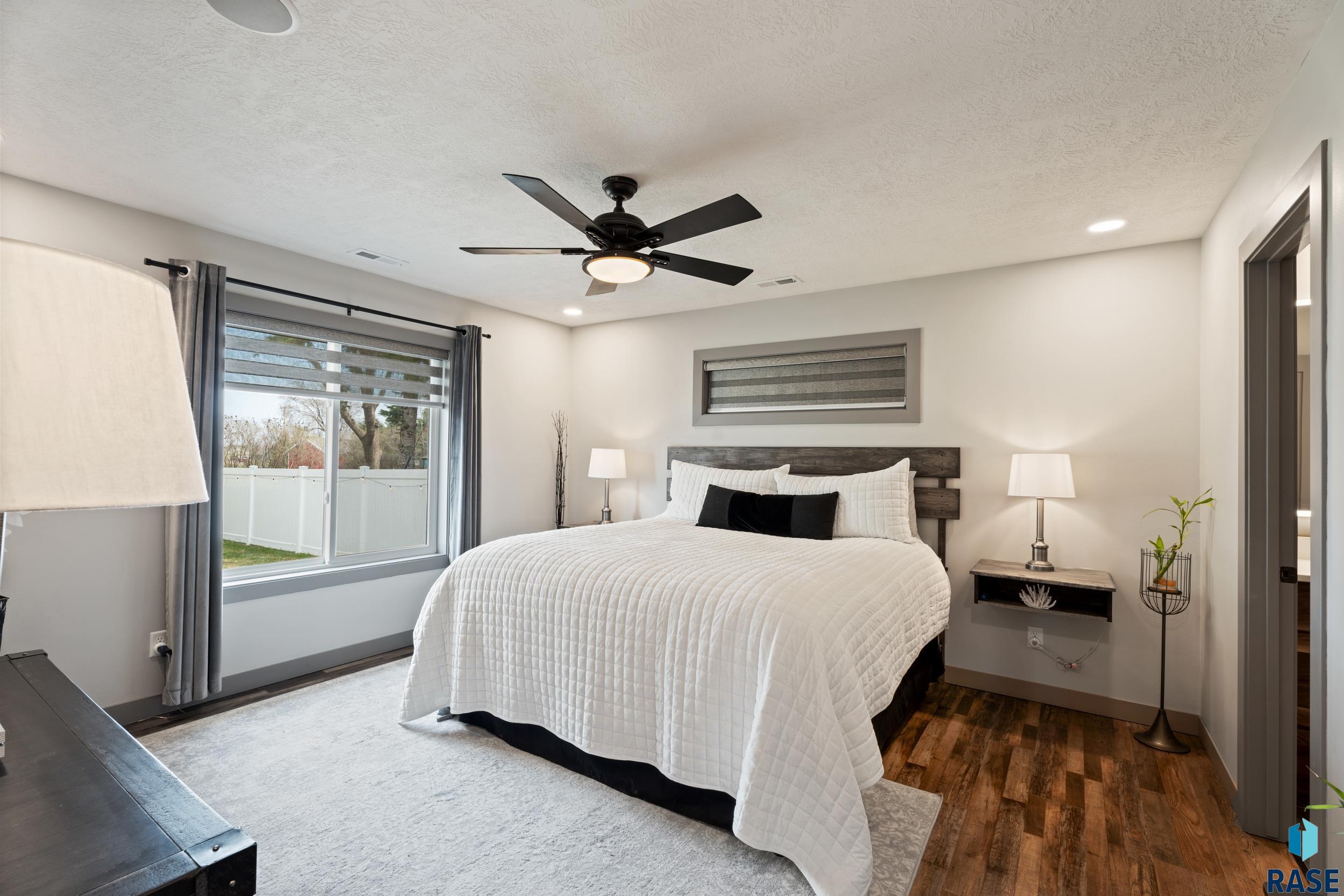 8118 W 42nd St Street, Sioux Falls, New Jersey image 33