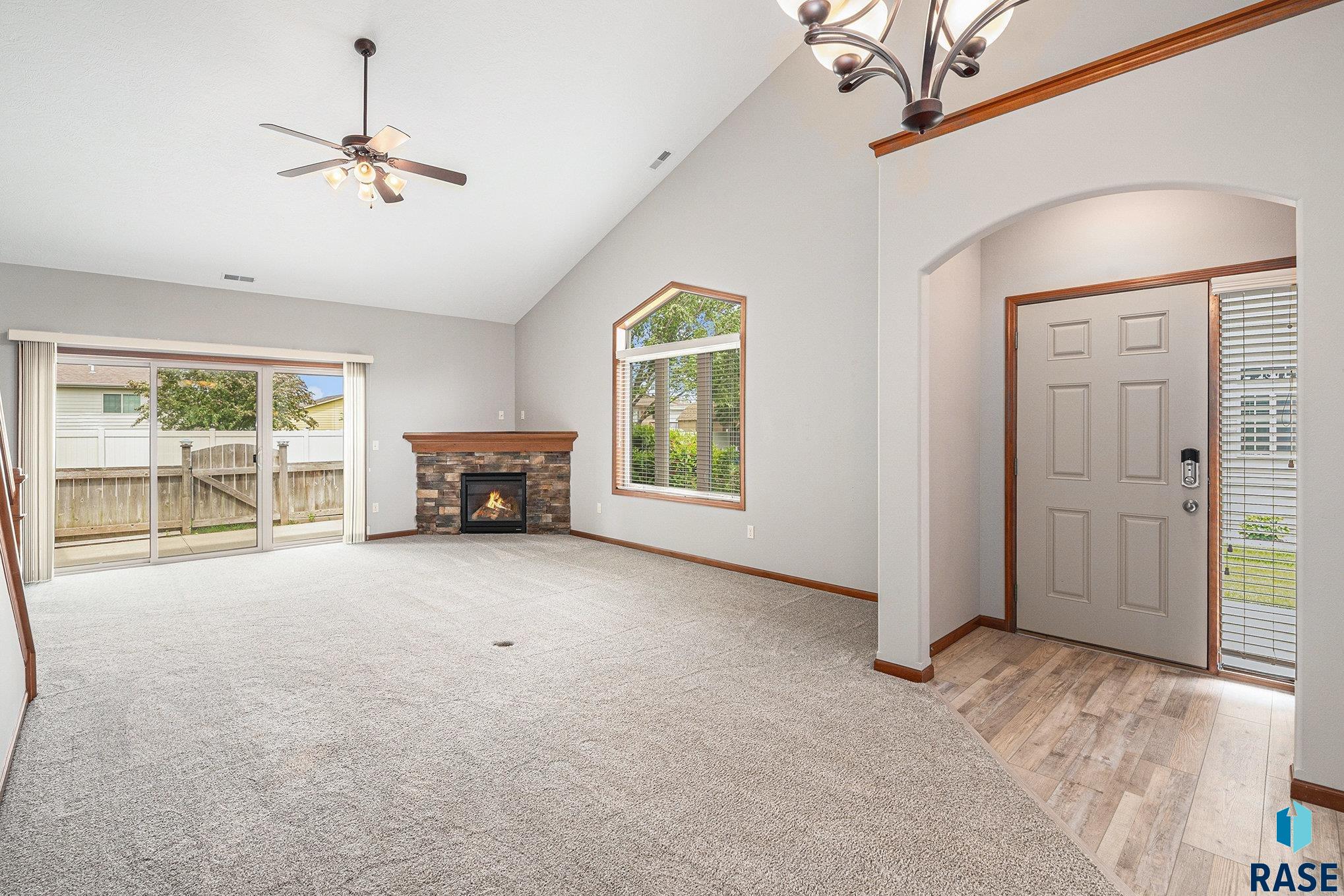 3512 W 91st St Street, Sioux Falls, New Jersey image 3