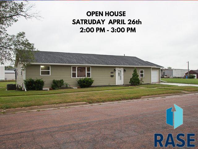 717 SW 2nd St Street, Madison, South Dakota image 1
