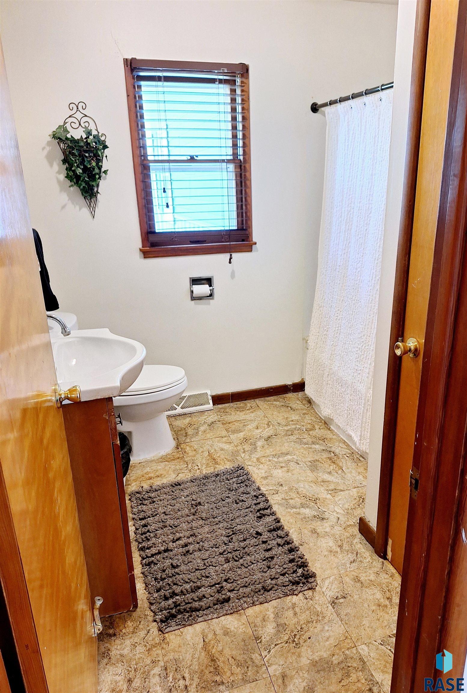 830 N Main Ave Avenue, Bridgewater, New Jersey image 11