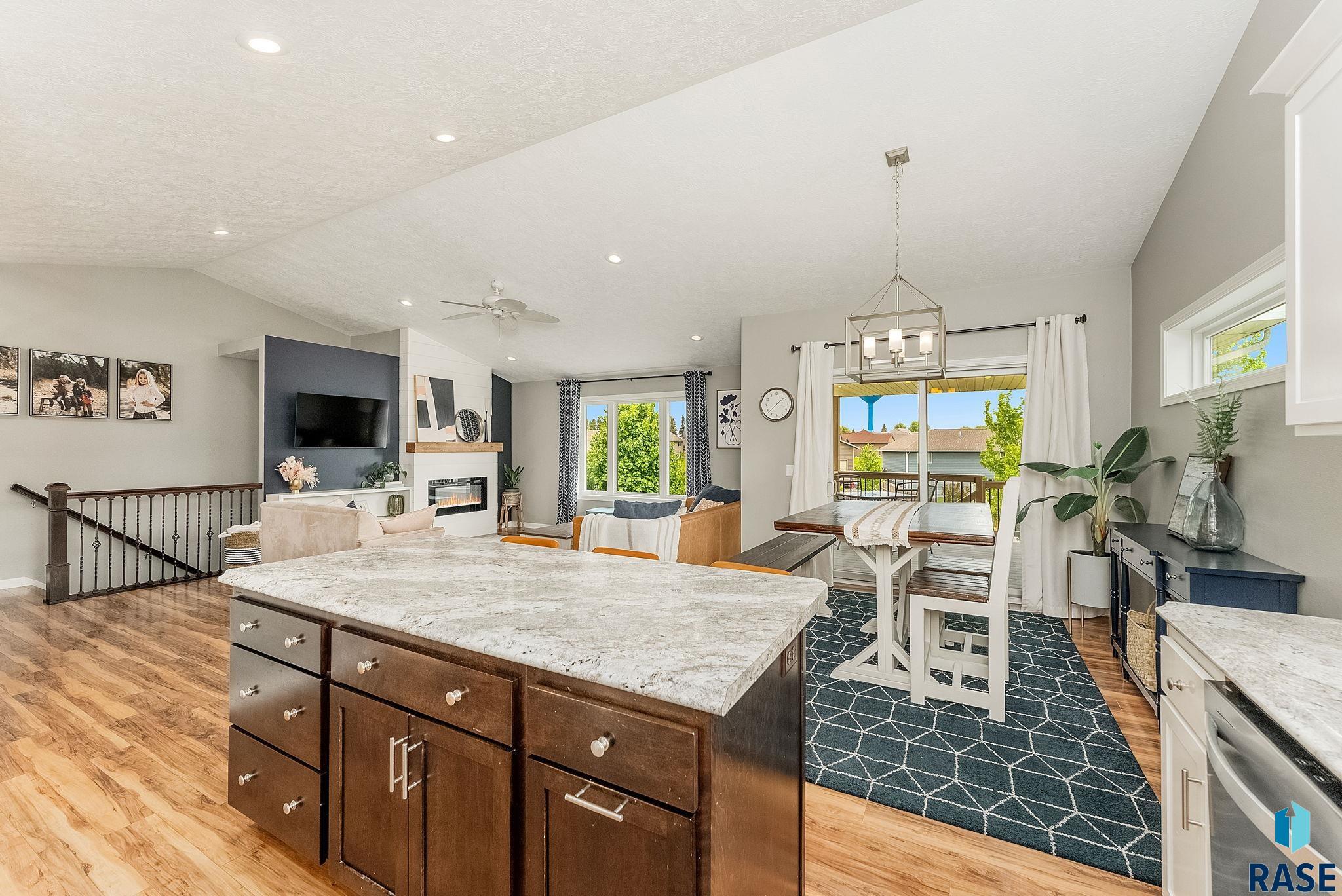 1302 Ripple Creek Rd Road, Dell Rapids, New Jersey image 8