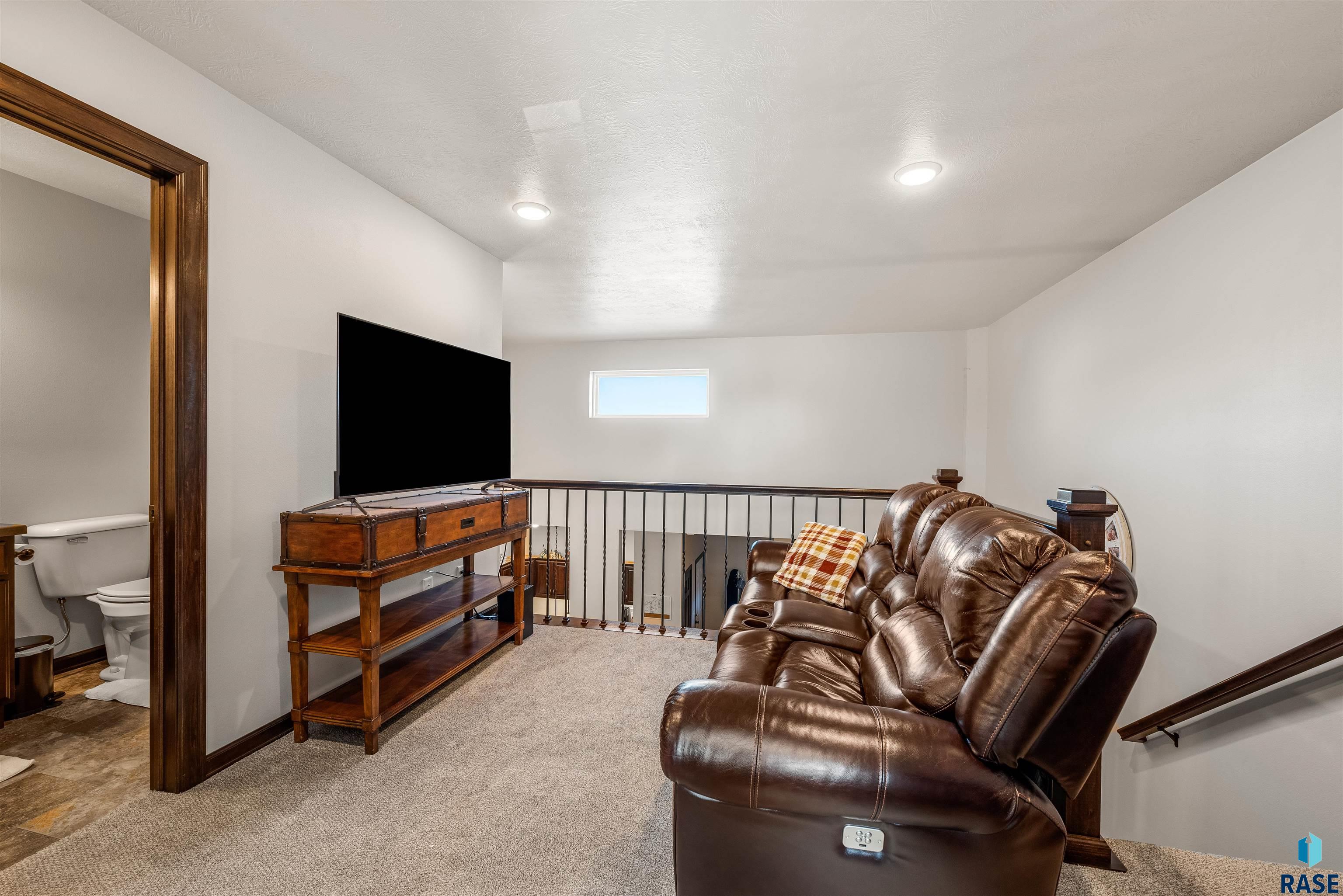 9052 W Wisdom Pl Place, Sioux Falls, New Jersey image 6