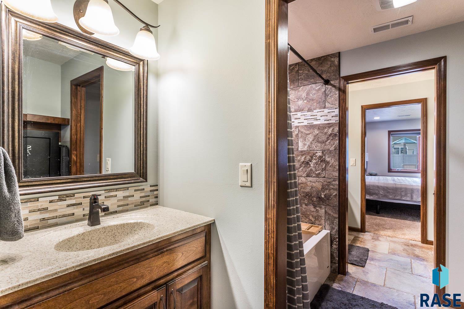 7813 W Kelsey Cir Circle, Sioux Falls, South Dakota image 17