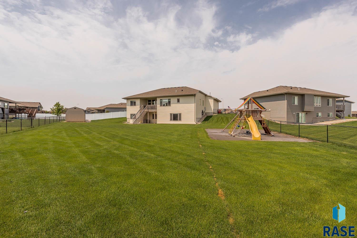 2604 S Ronell Cir Circle, Sioux Falls, New Jersey image 40