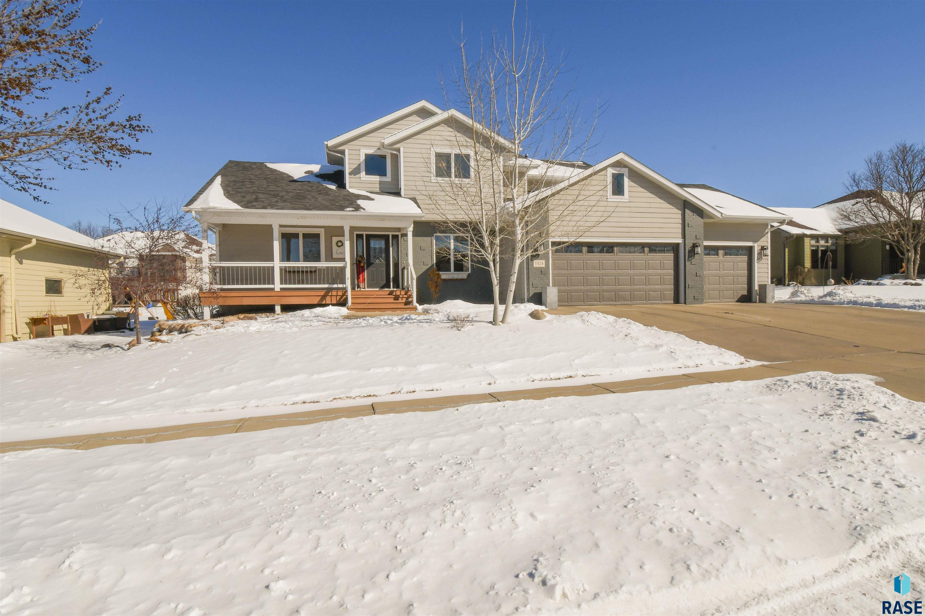 1424 W Waterstone Dr Drive, Sioux Falls, South Dakota image 1