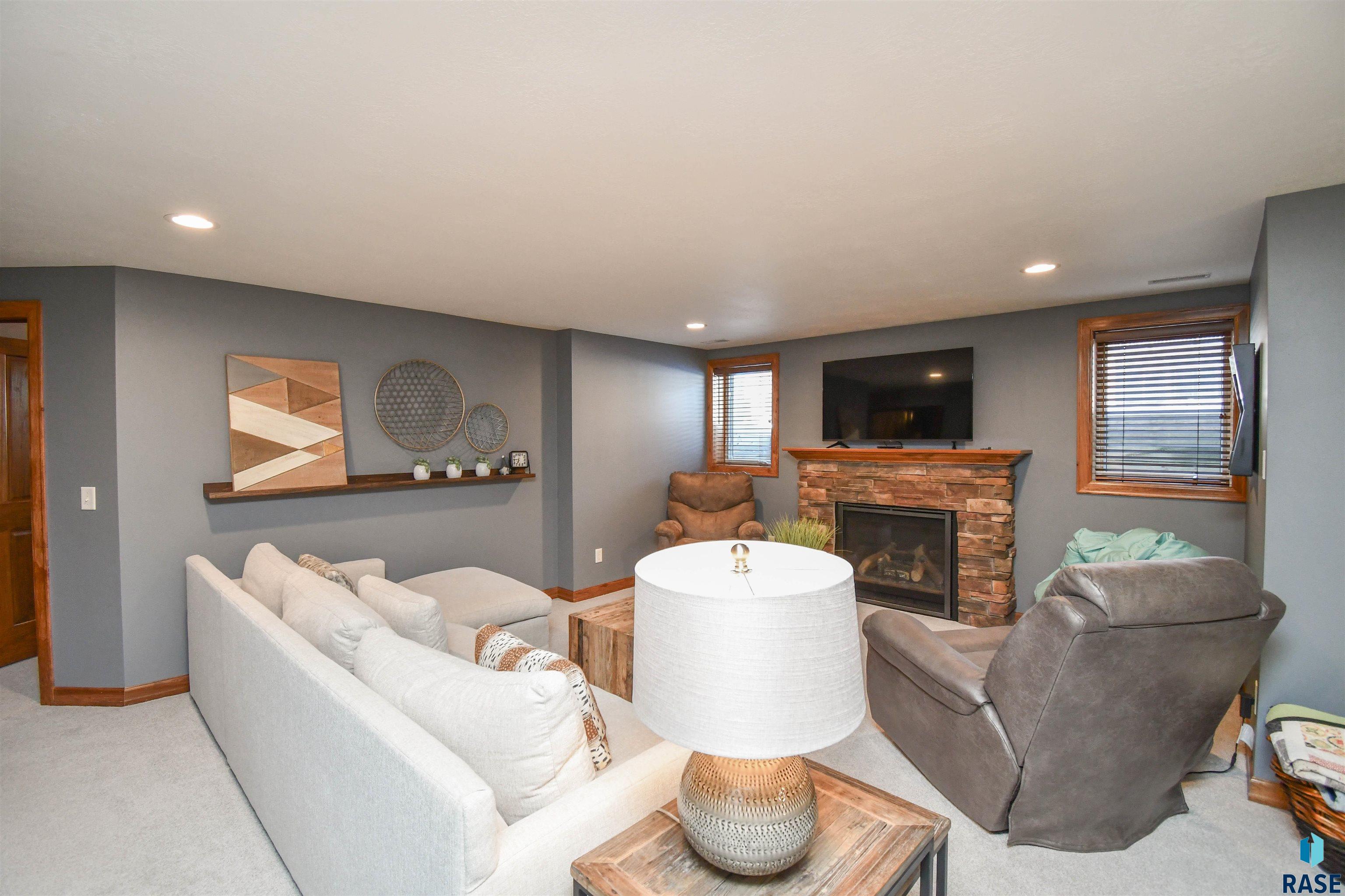 1424 W Waterstone Dr Drive, Sioux Falls, South Dakota image 48