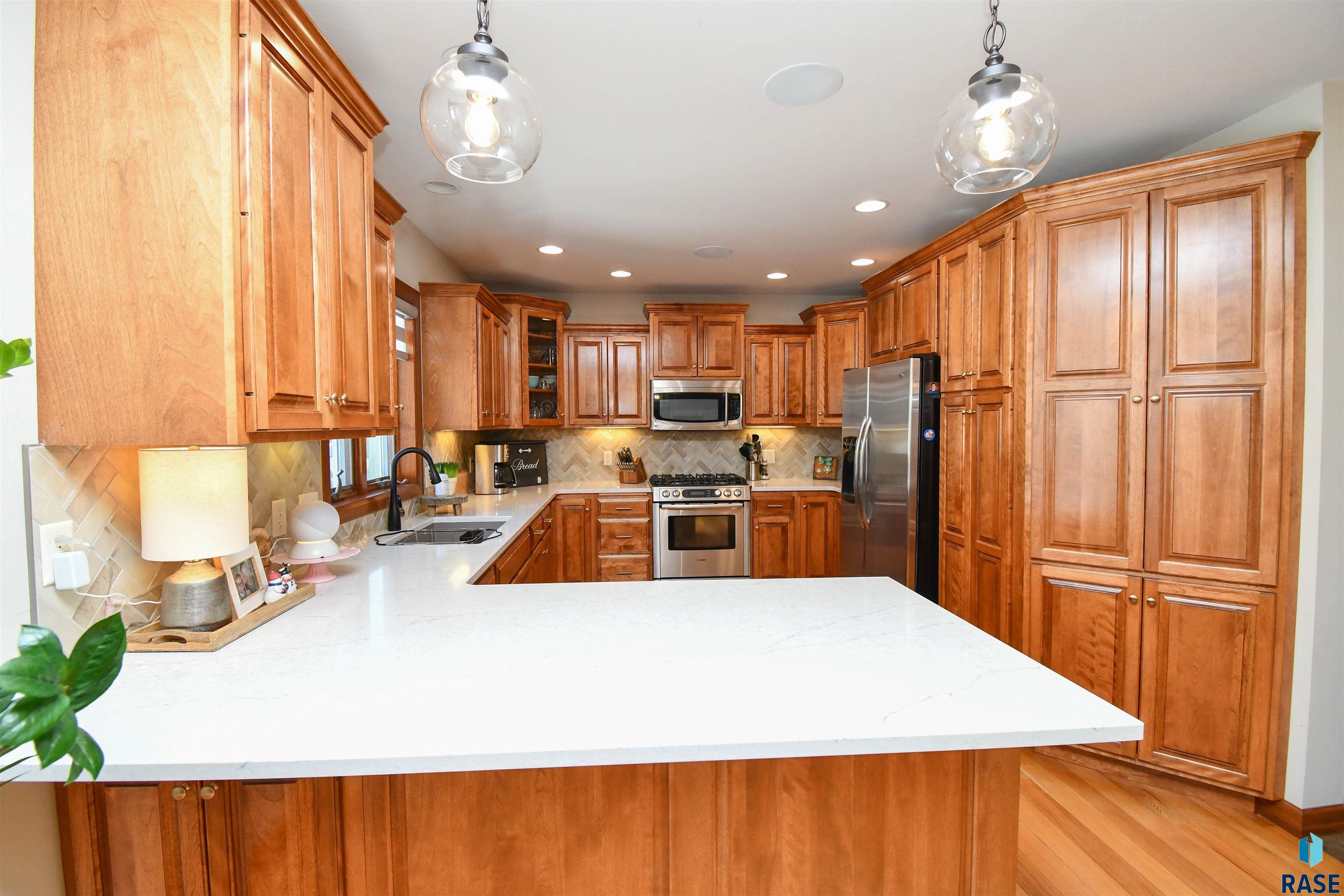 1424 W Waterstone Dr Drive, Sioux Falls, South Dakota image 11