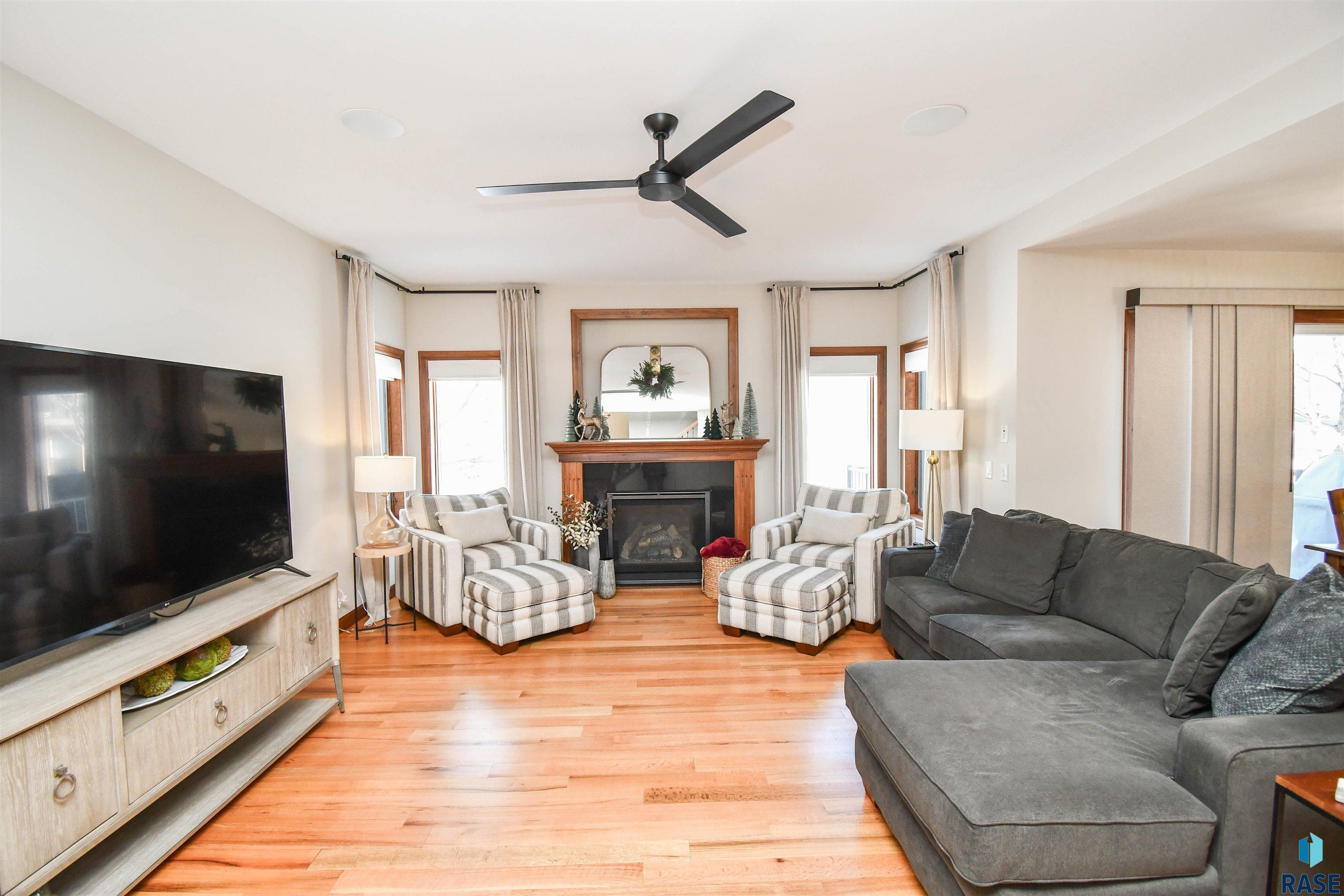 1424 W Waterstone Dr Drive, Sioux Falls, South Dakota image 4