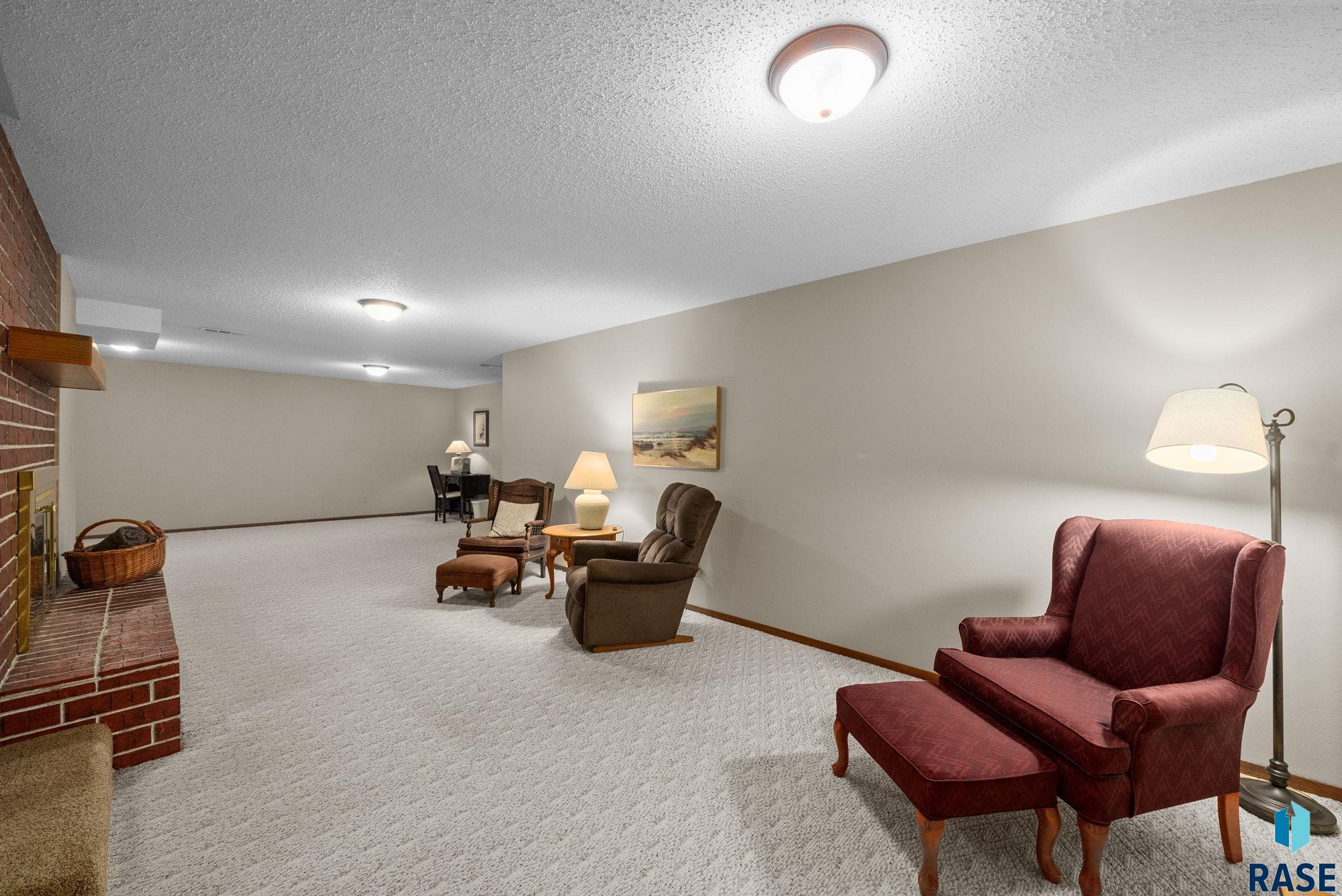 6013 W Silver Valley Dr Drive, Sioux Falls, New Jersey image 34
