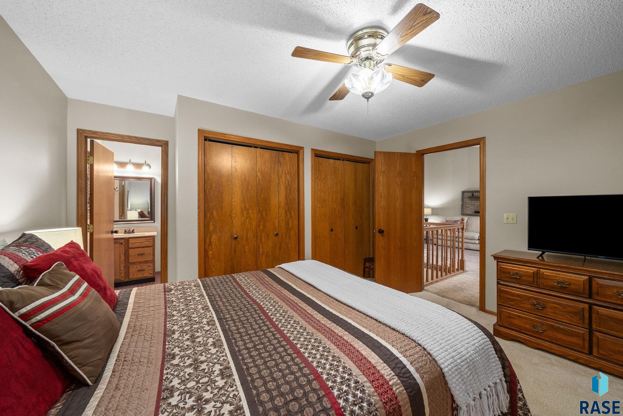 6013 W Silver Valley Dr Drive, Sioux Falls, New Jersey image 25