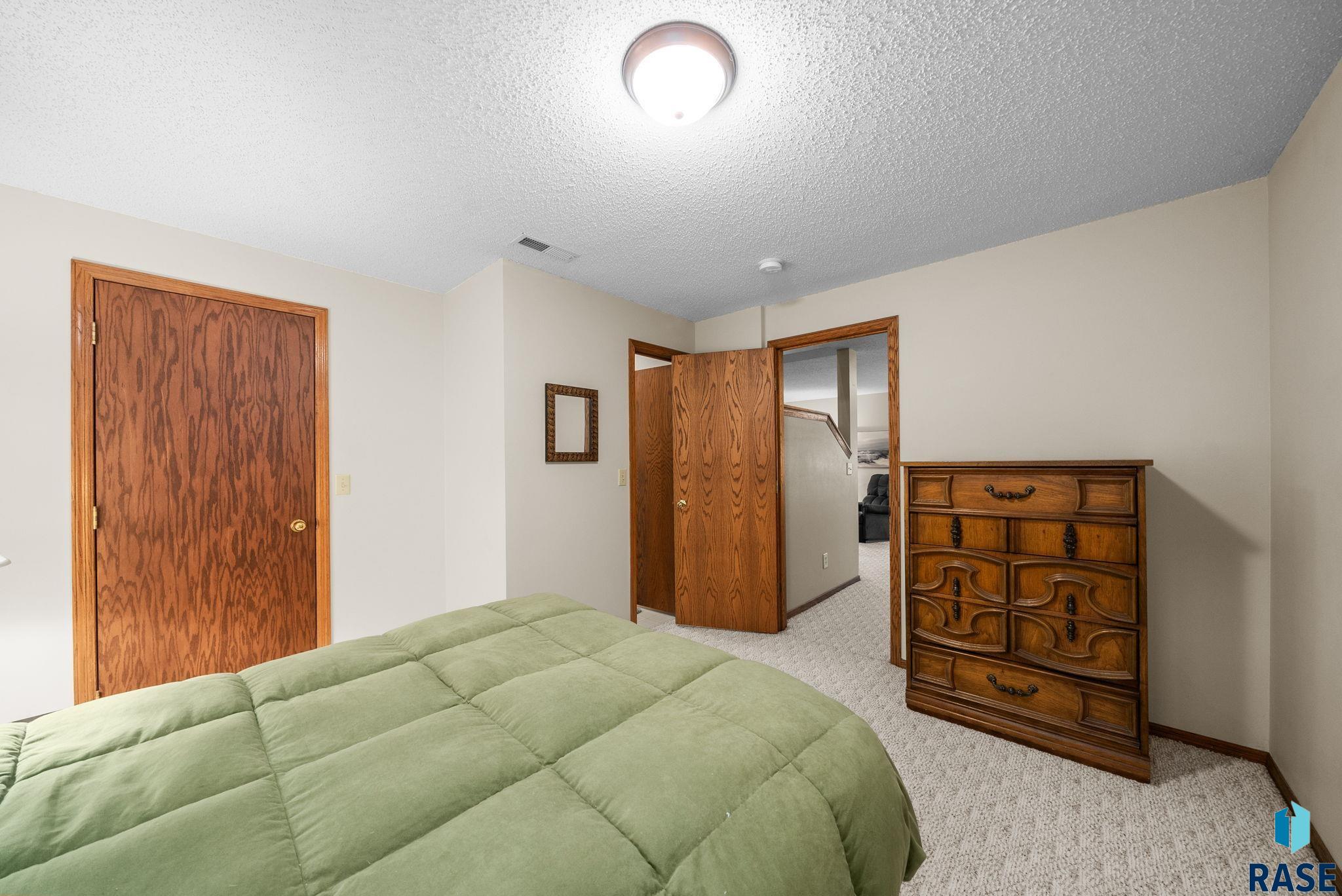 6013 W Silver Valley Dr Drive, Sioux Falls, New Jersey image 42