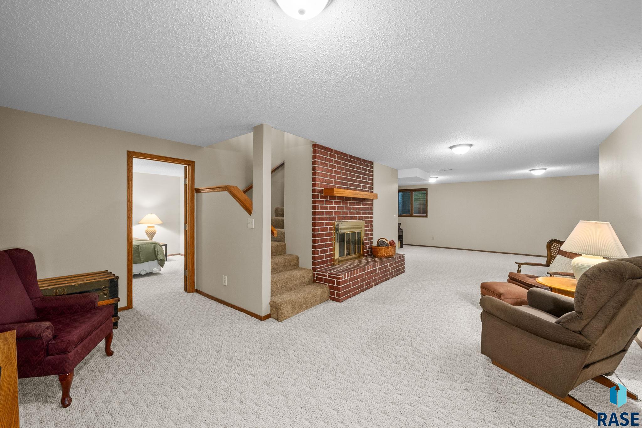 6013 W Silver Valley Dr Drive, Sioux Falls, New Jersey image 35