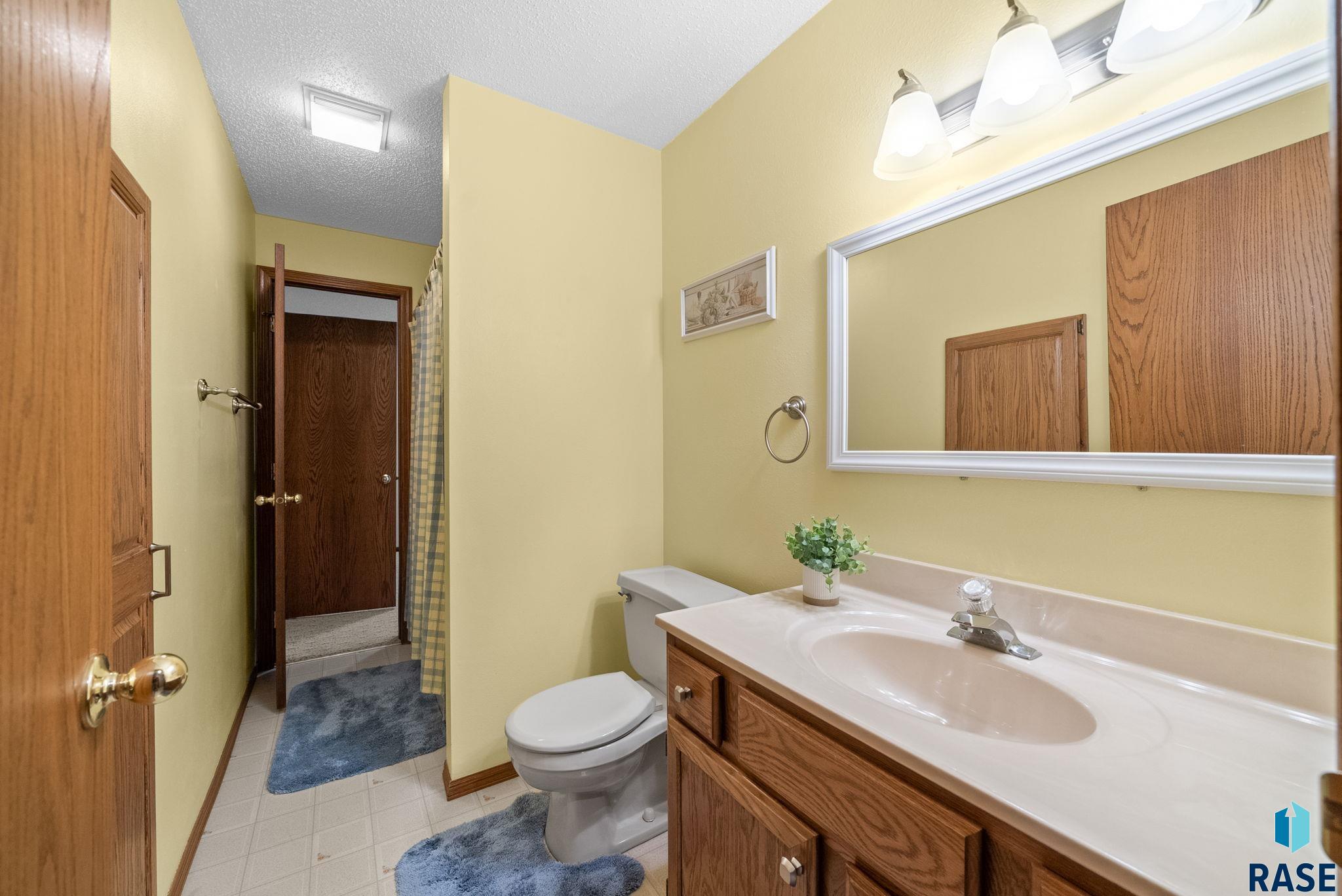 6013 W Silver Valley Dr Drive, Sioux Falls, New Jersey image 45